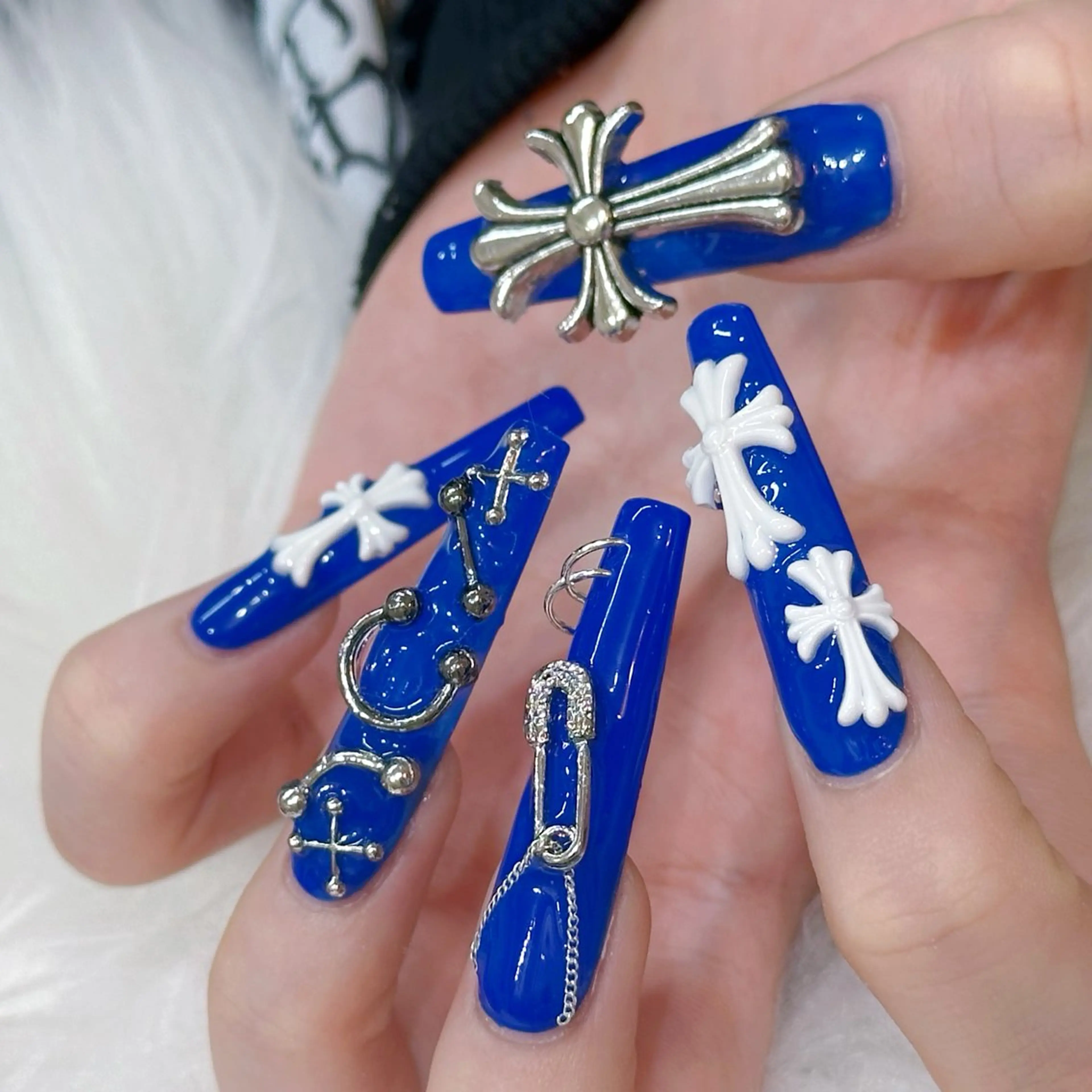 ネイル ロングネイル ネイルチップ ハンドネイル 0² By LeBlancほのかのネイルデザイン