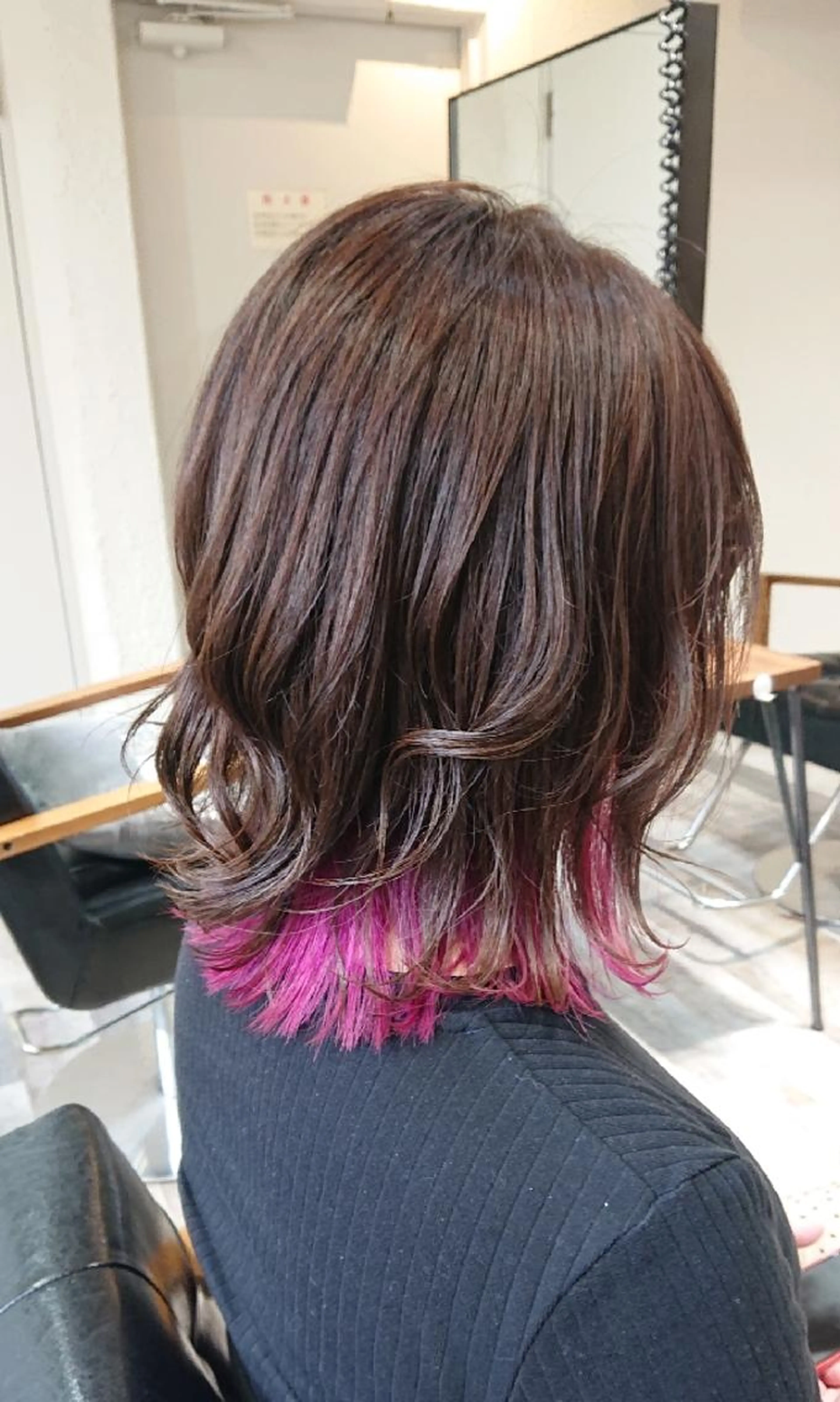 【✨お洒落さんはこちら✨】インナーカラー+全体カラー+カット+ブリーチケアトリートメント(事前相談必須)の写真