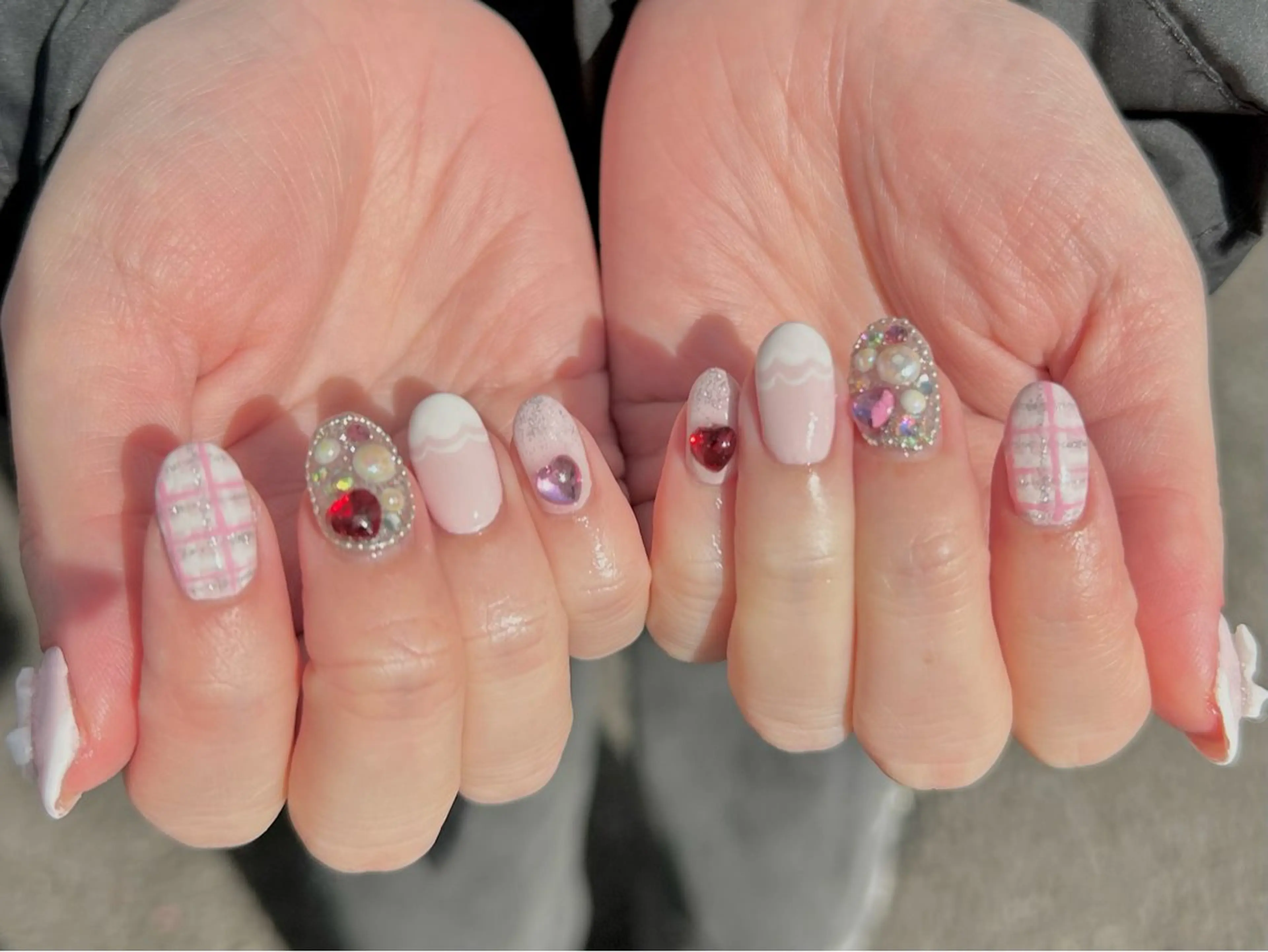 ネイル ハンドネイル ArcoIris所属・Arco Iris 告瑠莉のネイルデザイン