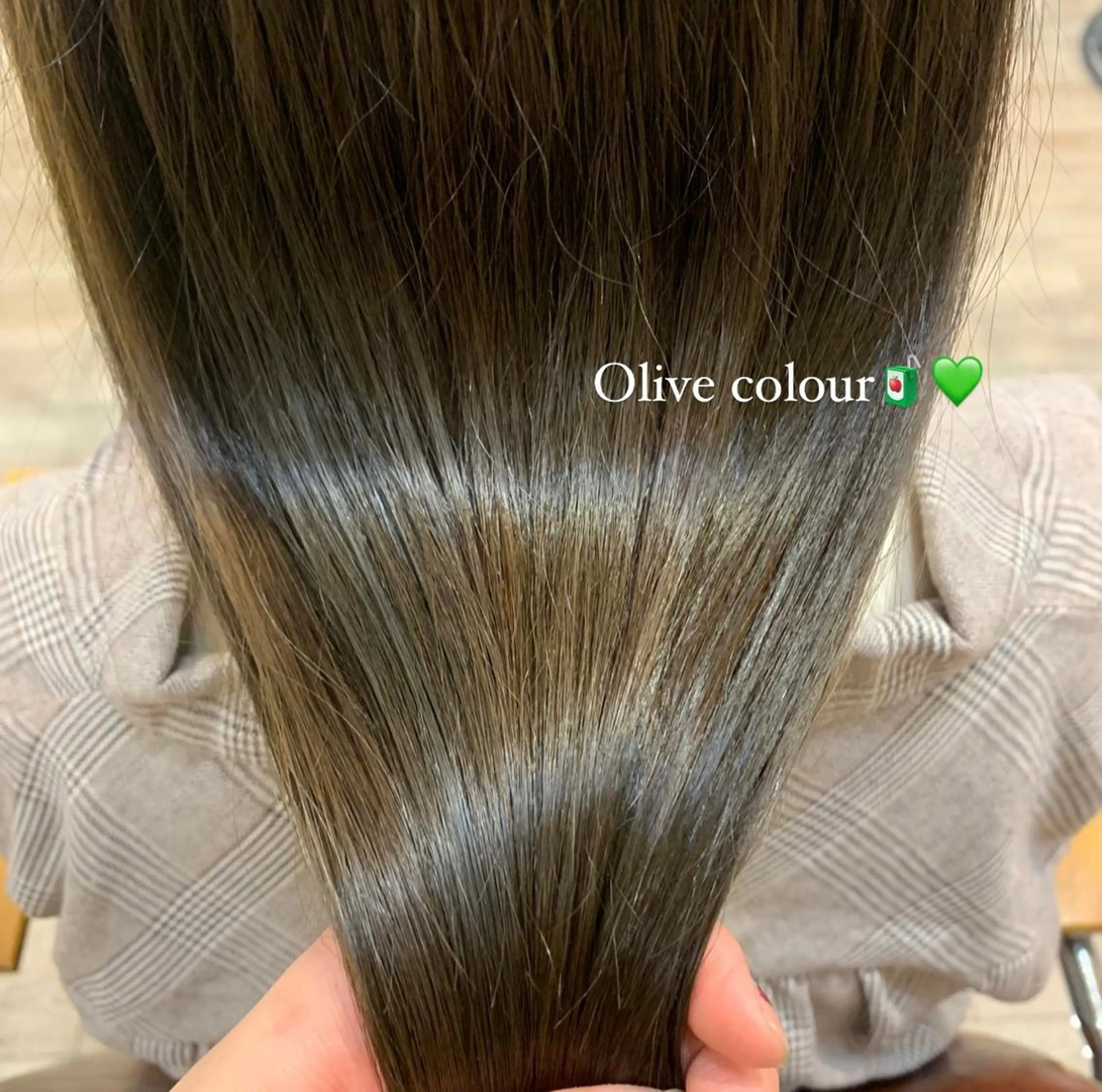 セミロング カラー トリートメント natsu/梅田 /透明感/艶髪のヘアスタイル