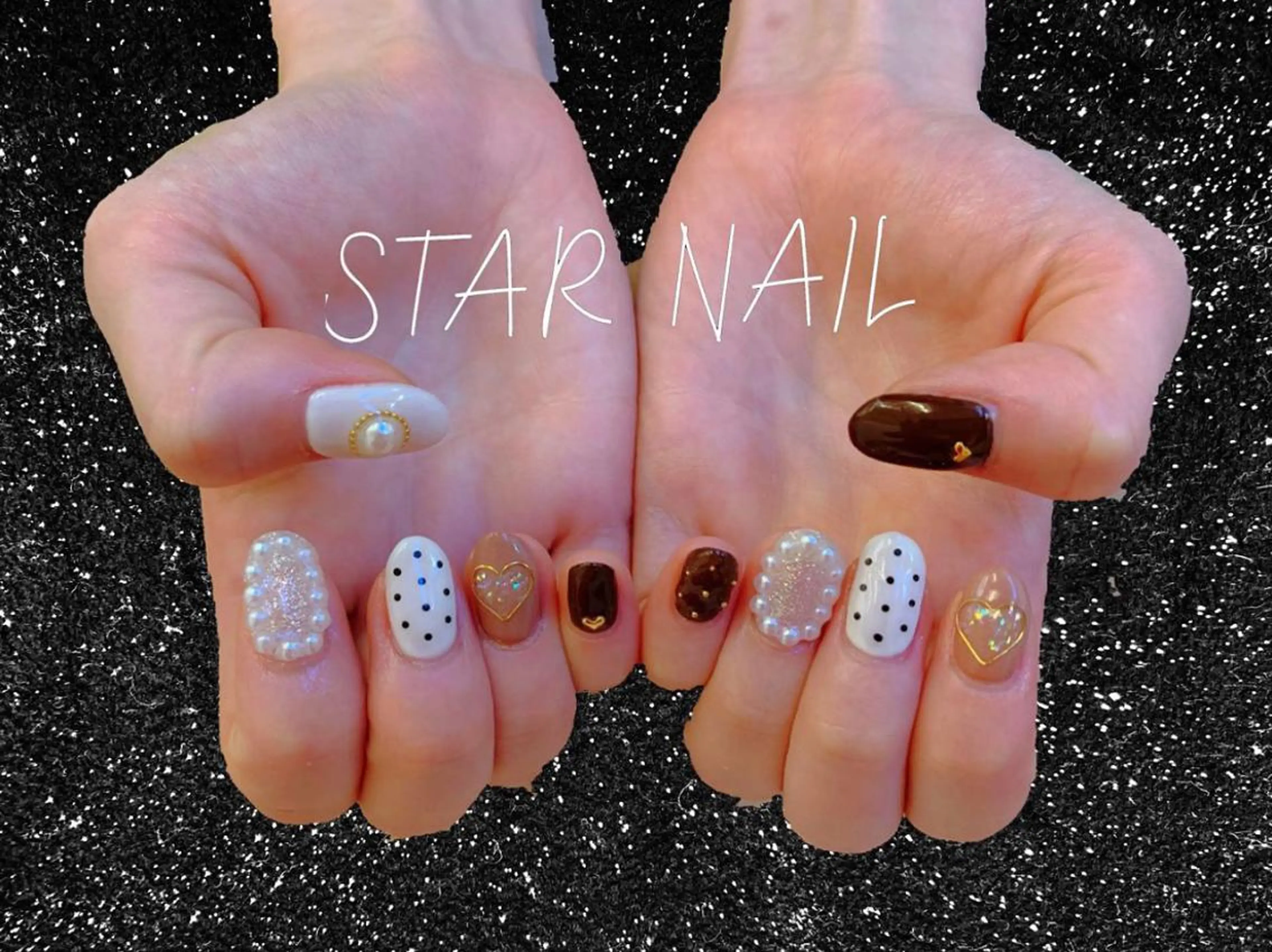 ネイル ボルドー ゴールド ハート 持ち込み ホワイト STAR NAILのネイルデザイン