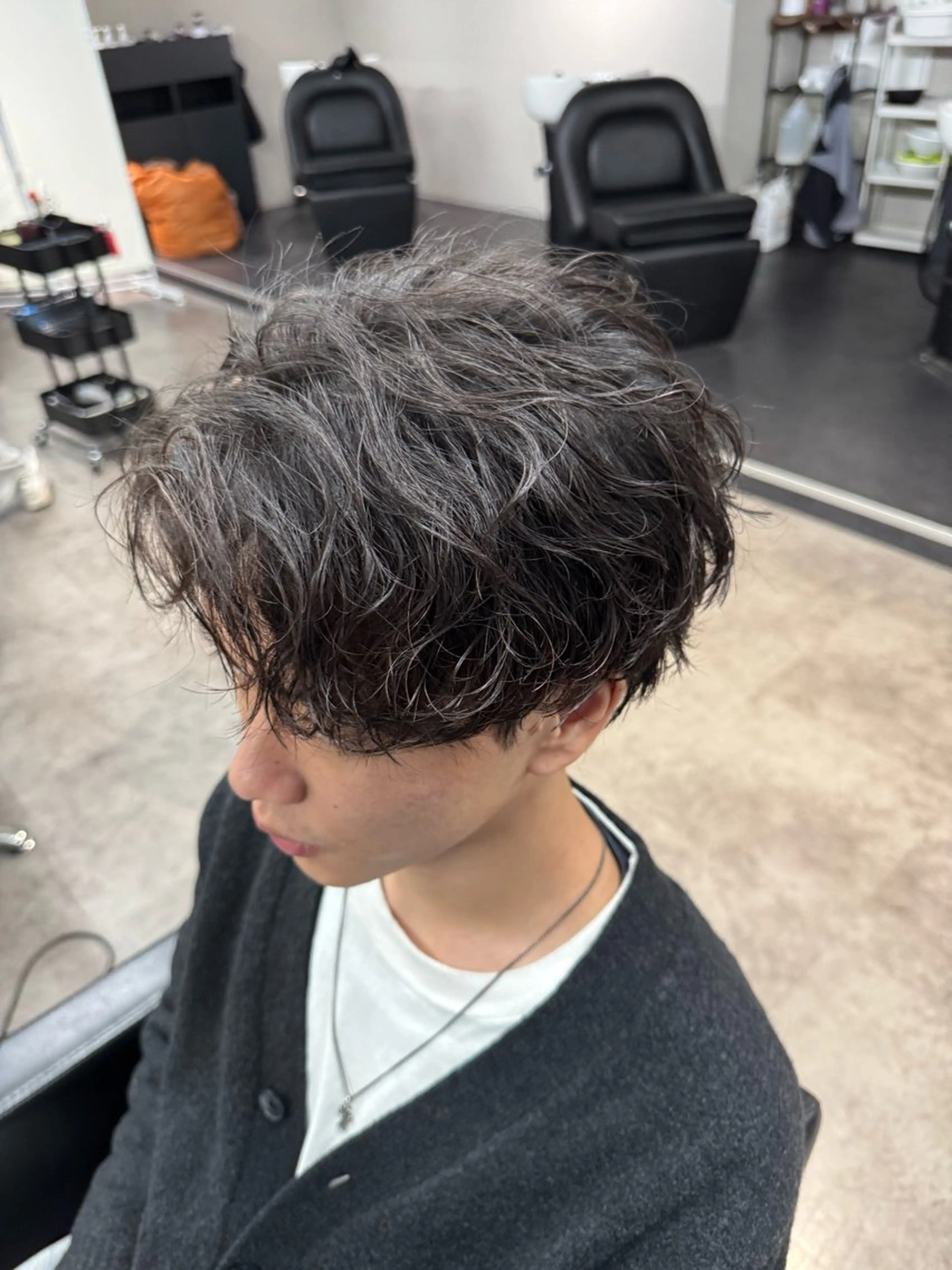 パーマ メンズ メンズパーマ 波巻きパーマ カット パーマ 立川韓国メンズヘア ニュアンスパーマ安井のヘアスタイル