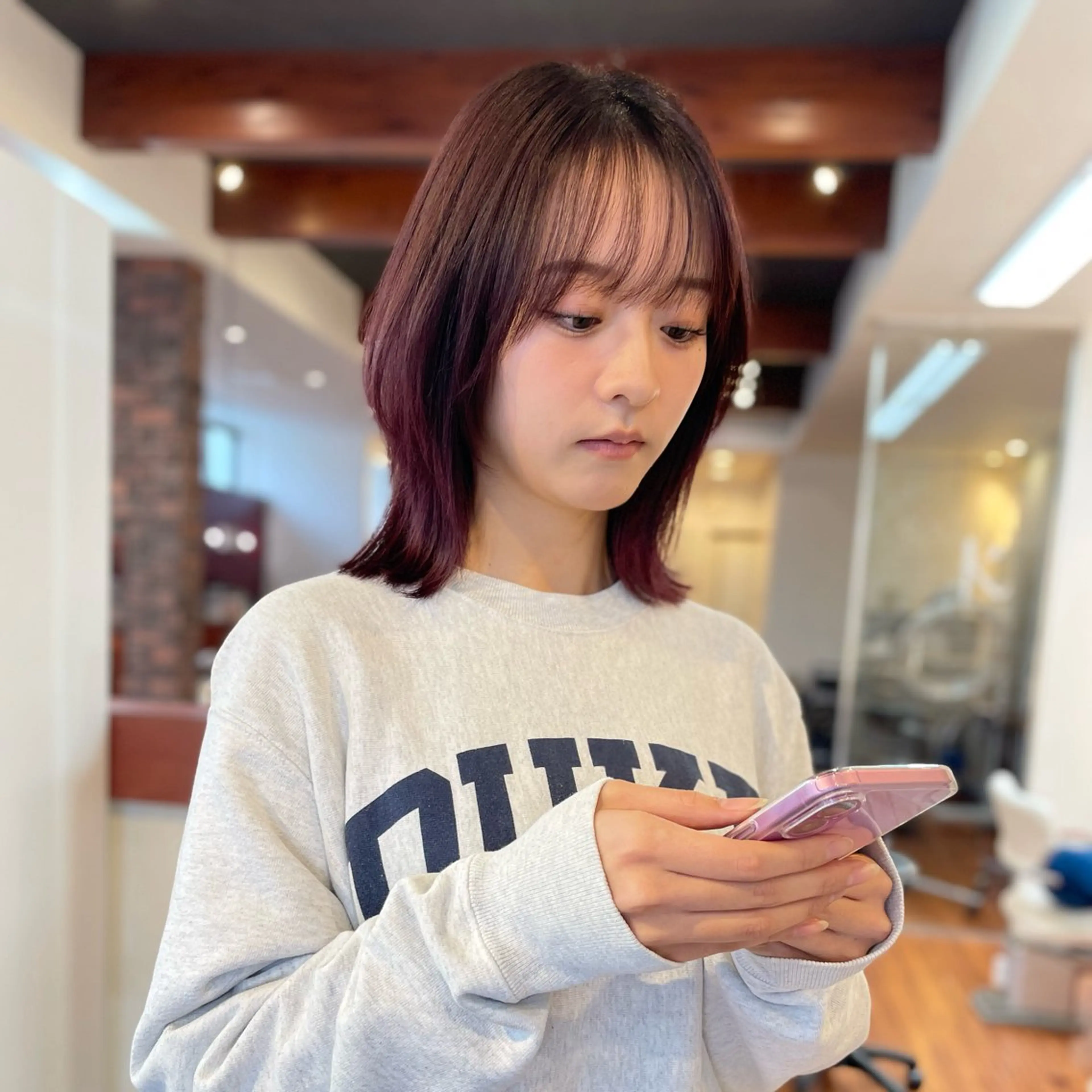 ミディアム カット ヘアカラー 【シクネ】ユウダイ お顔まわりカット💎のヘアスタイル