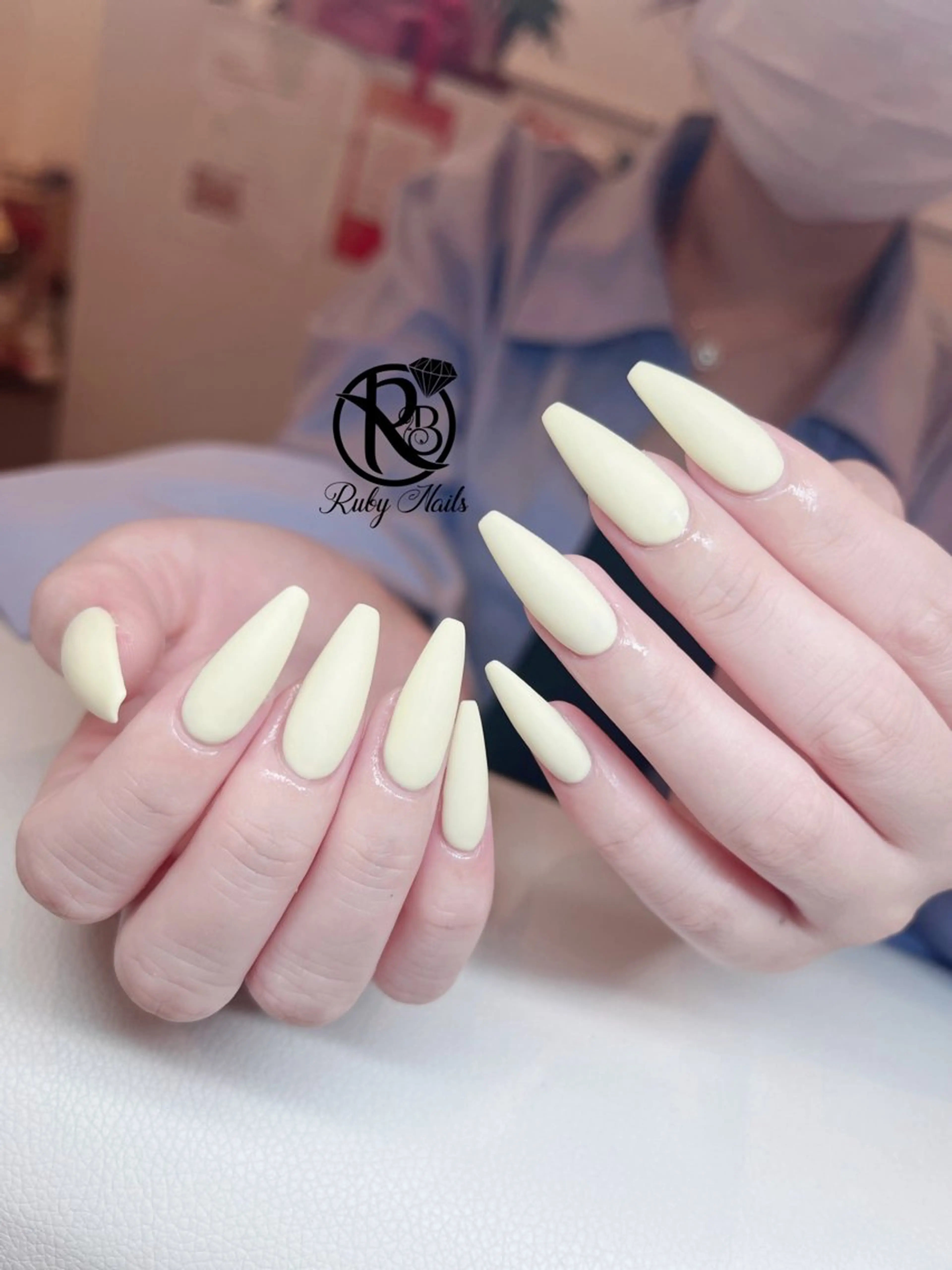 ネイル グラデーション キラキラネイル 韓国ネイル マグネットネイル ニュアンスネイル ハンドネイル RUBY Nail 日暮里店のネイルデザイン