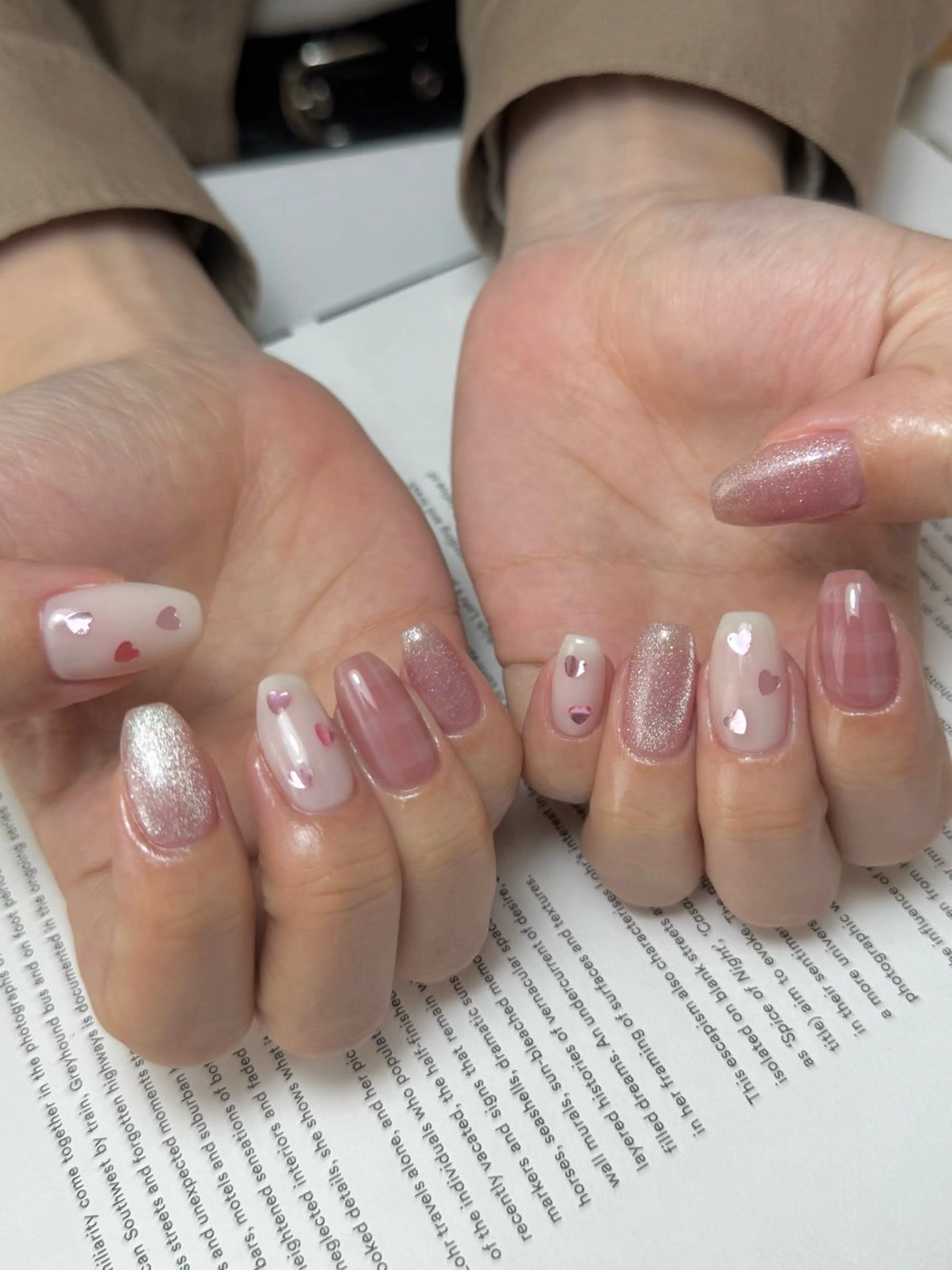 ネイル ハート マグネットネイル 春ネイル 白日-hakubi nail-のネイルデザイン