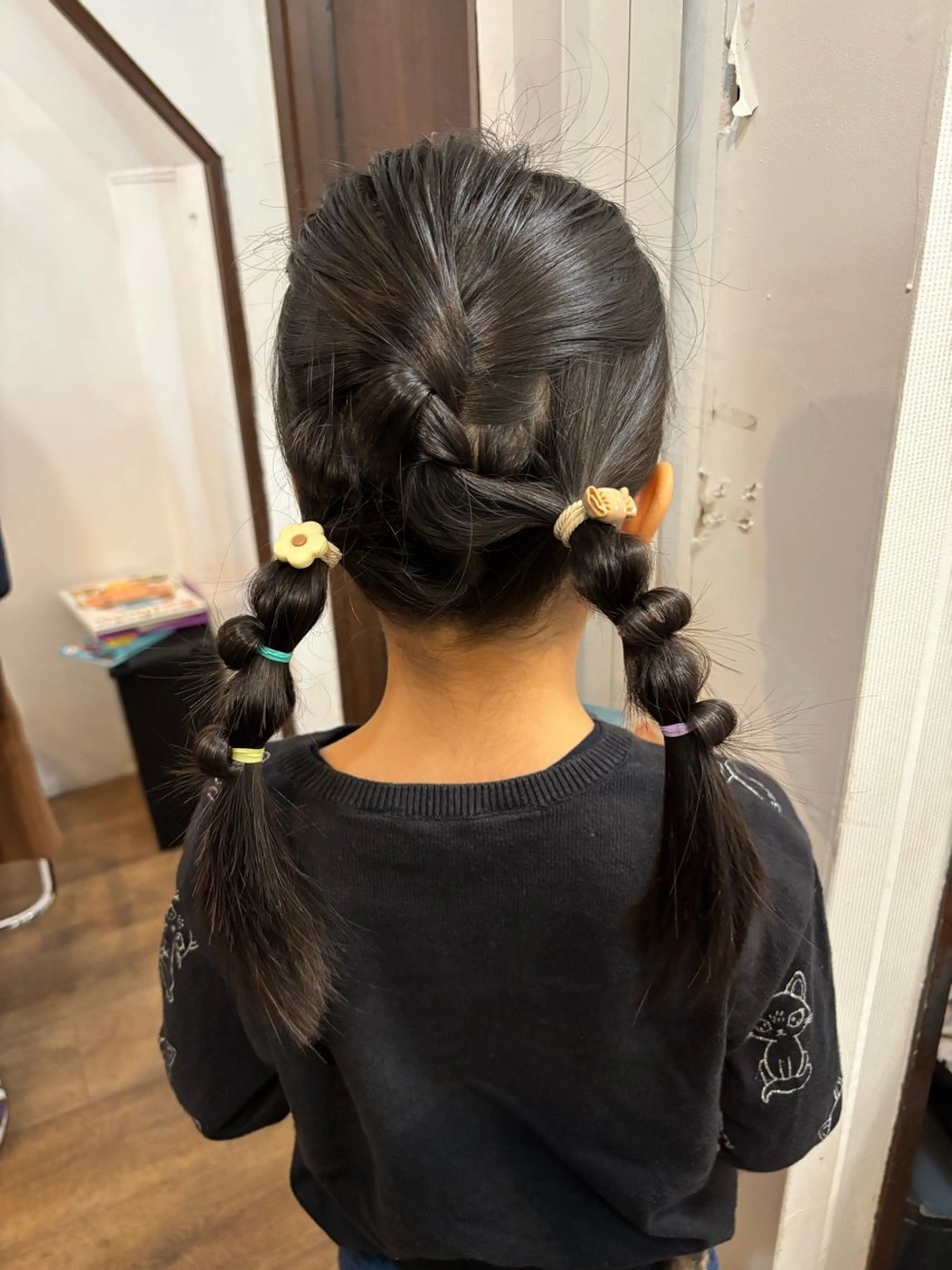 ミディアム カット m walk エム ウォークのヘアスタイル