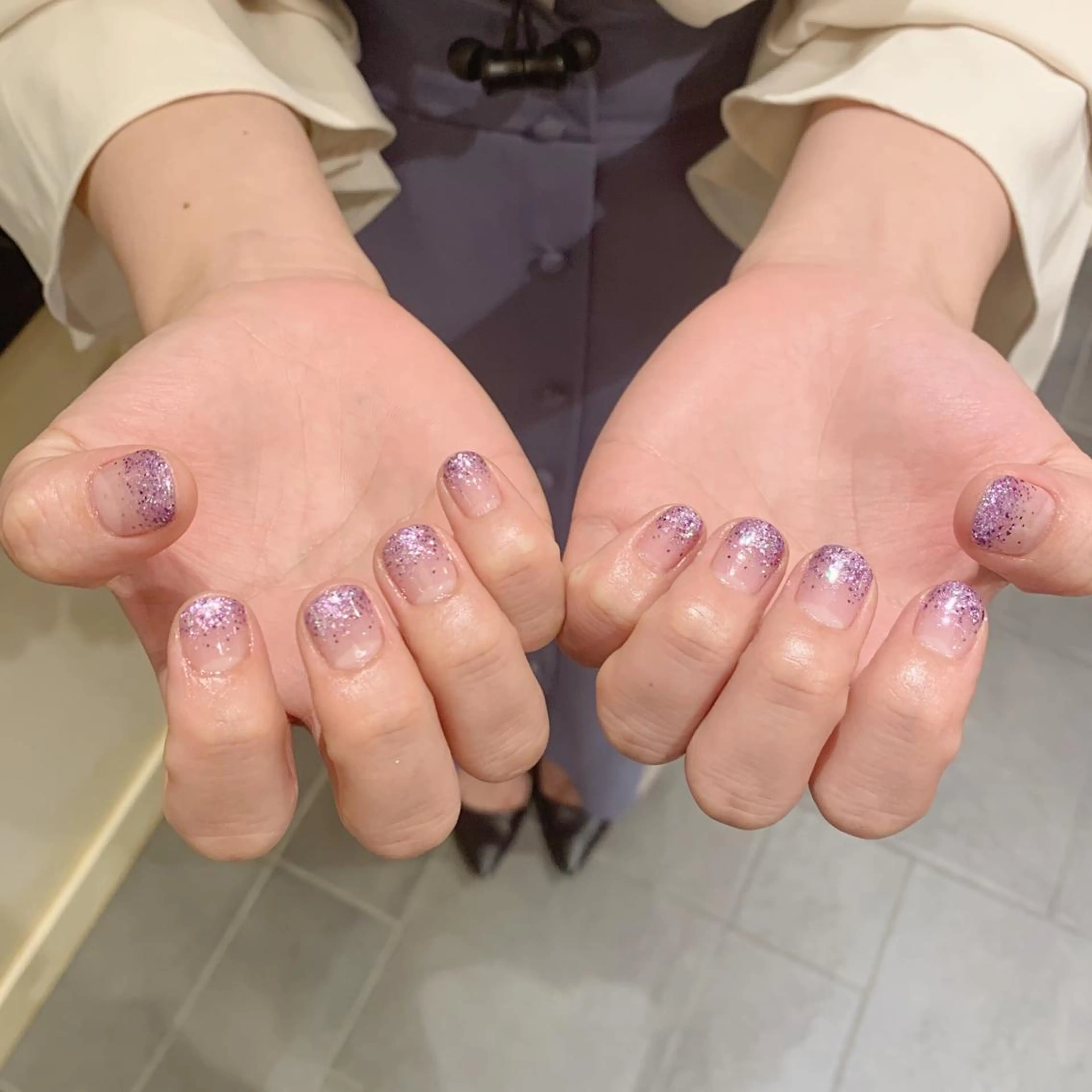 ネイル ジェルネイル グラデーション ラメ(グリッター) ラメグラデーション パラジェル 鈴木 里奈のネイルデザイン