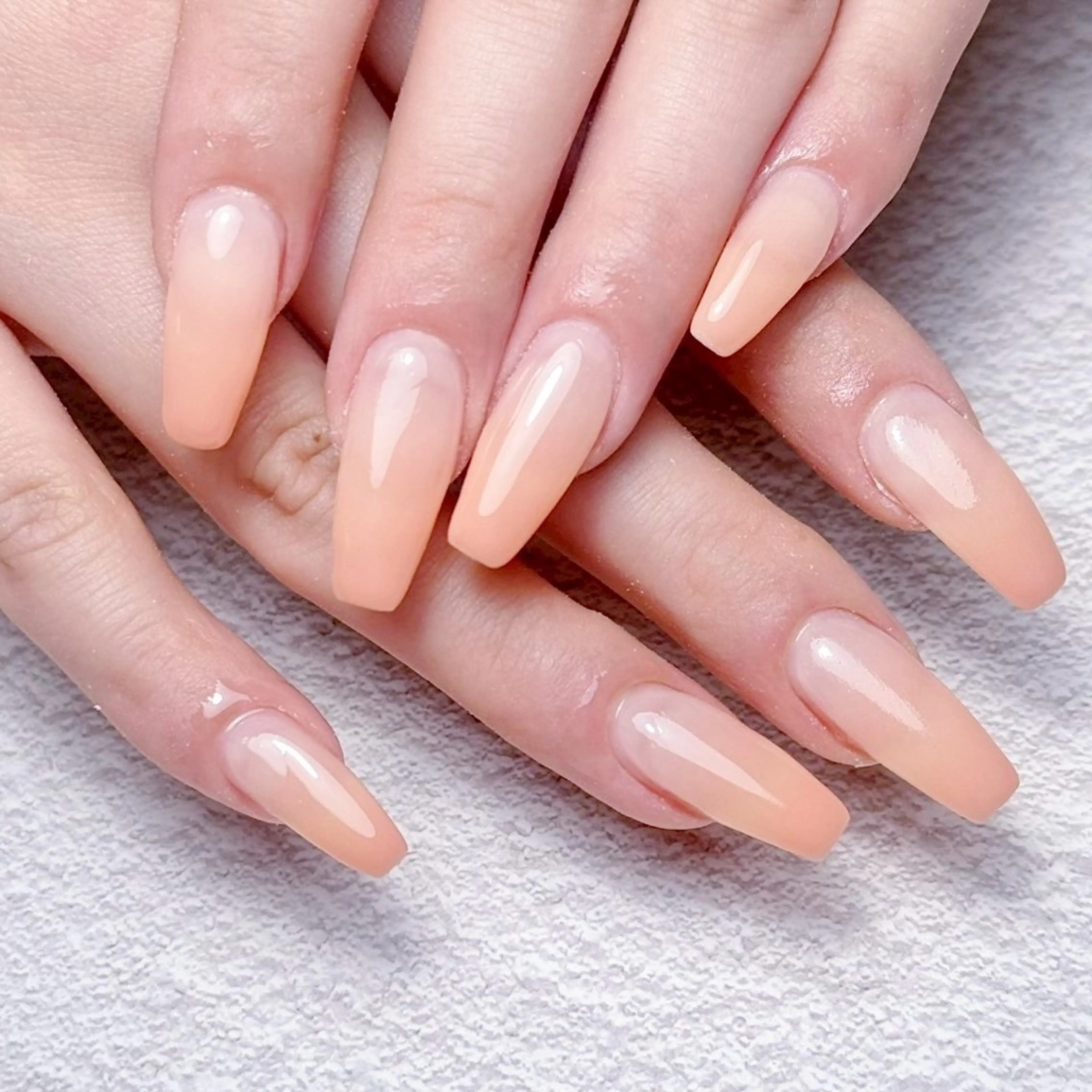 ネイル ハンドネイル 🌈Yun nail hyejin💋のネイルデザイン