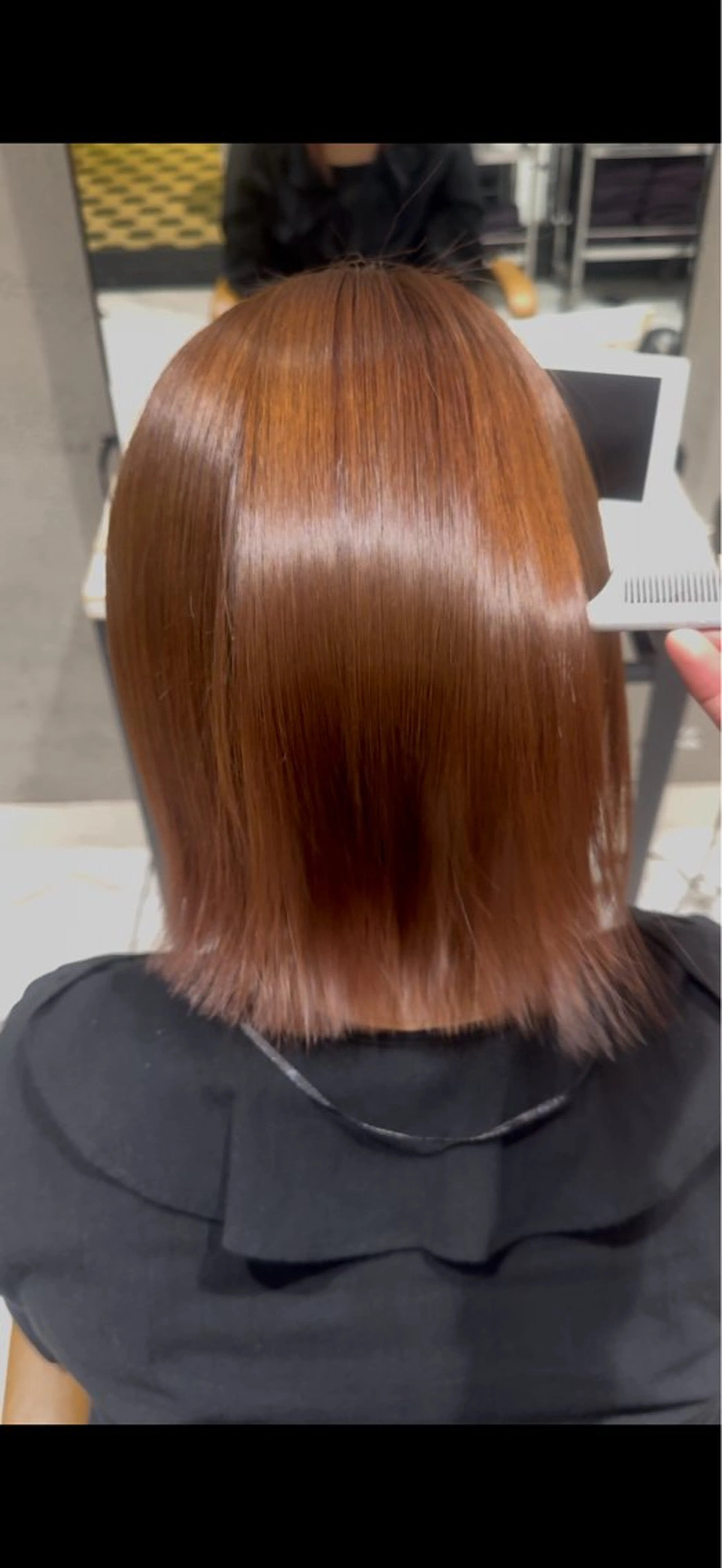 ミディアム 頭から整える美容師 松田のヘアスタイル