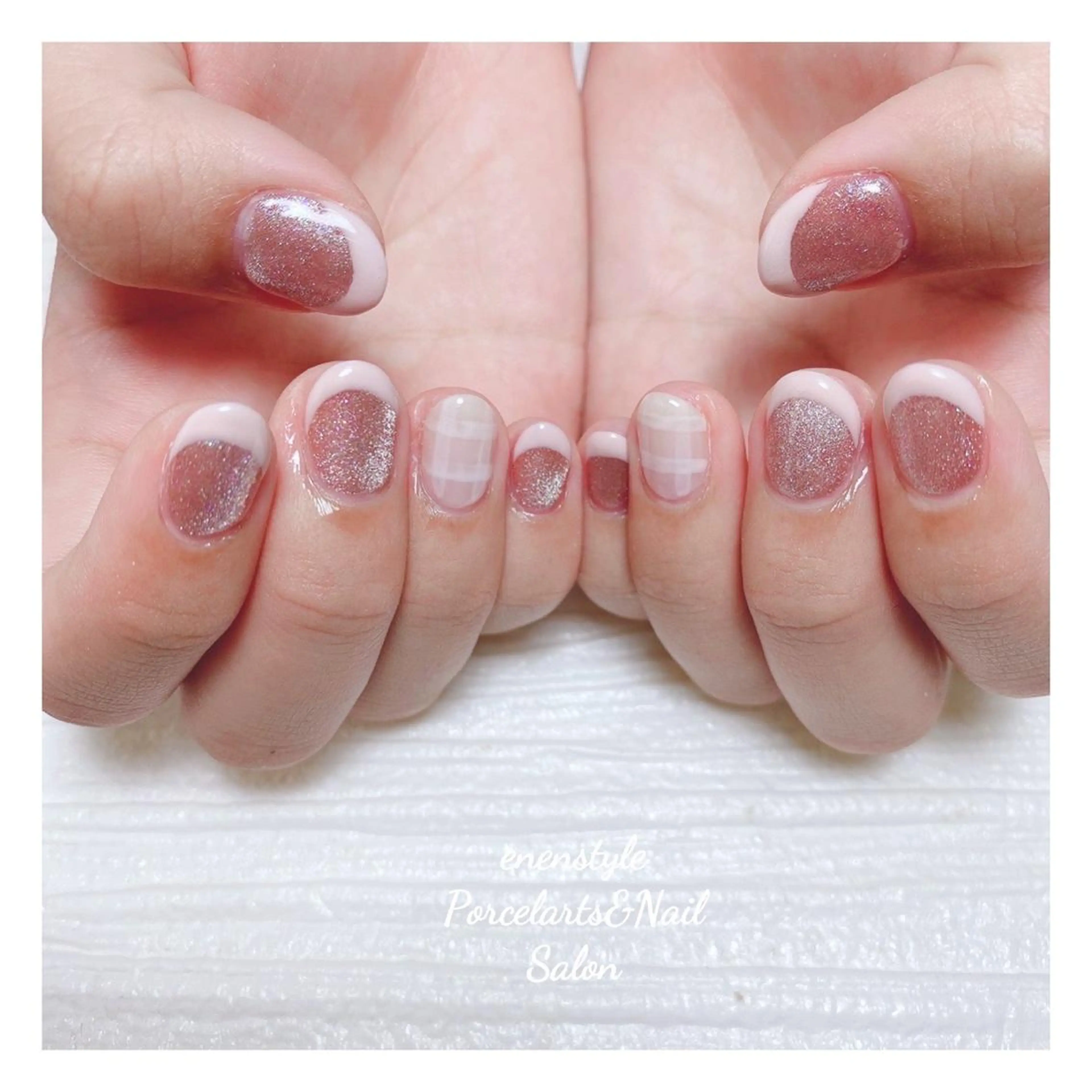 ショート ネイル 👑enen style👑のネイルデザイン