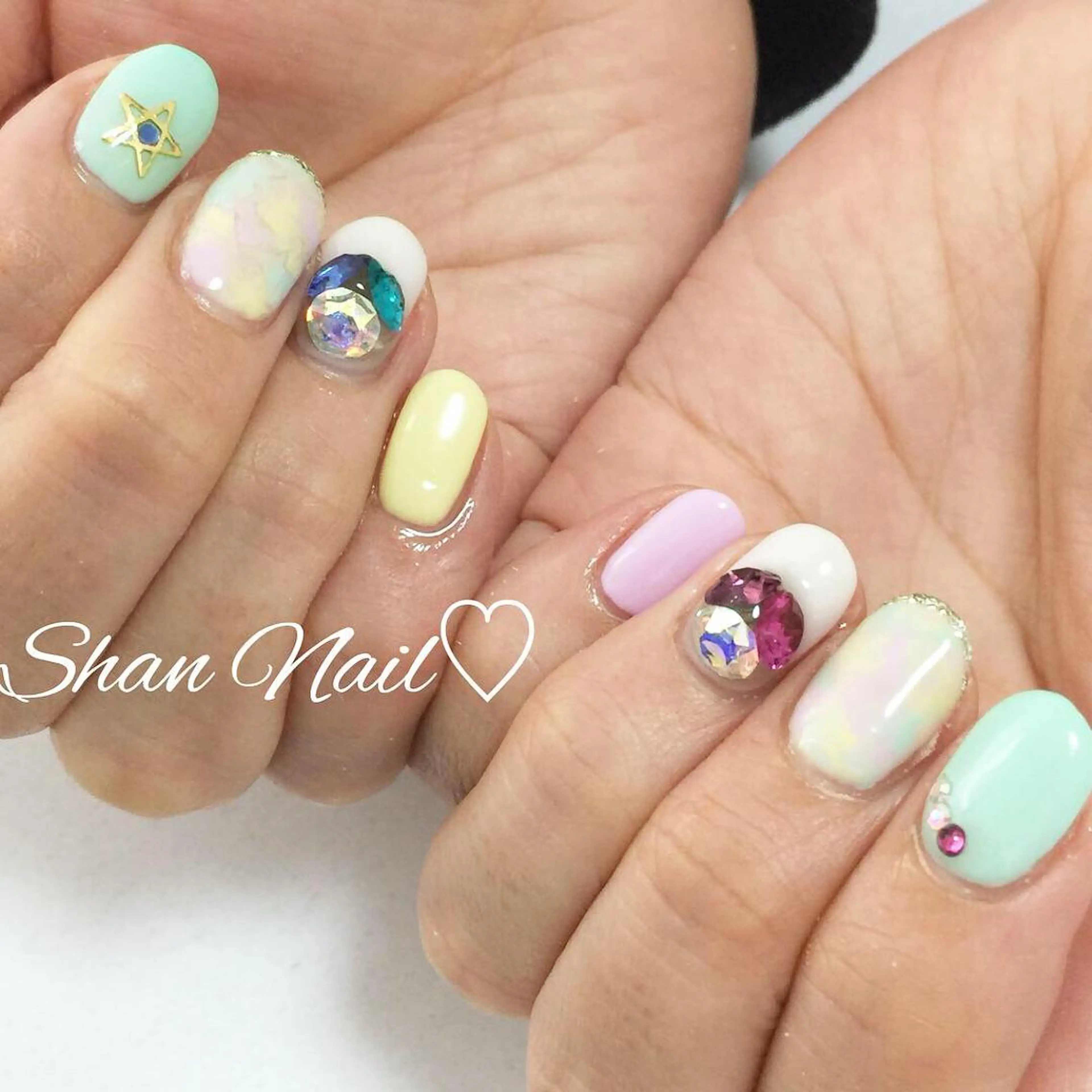 ネイル Shan Nailのネイルデザイン