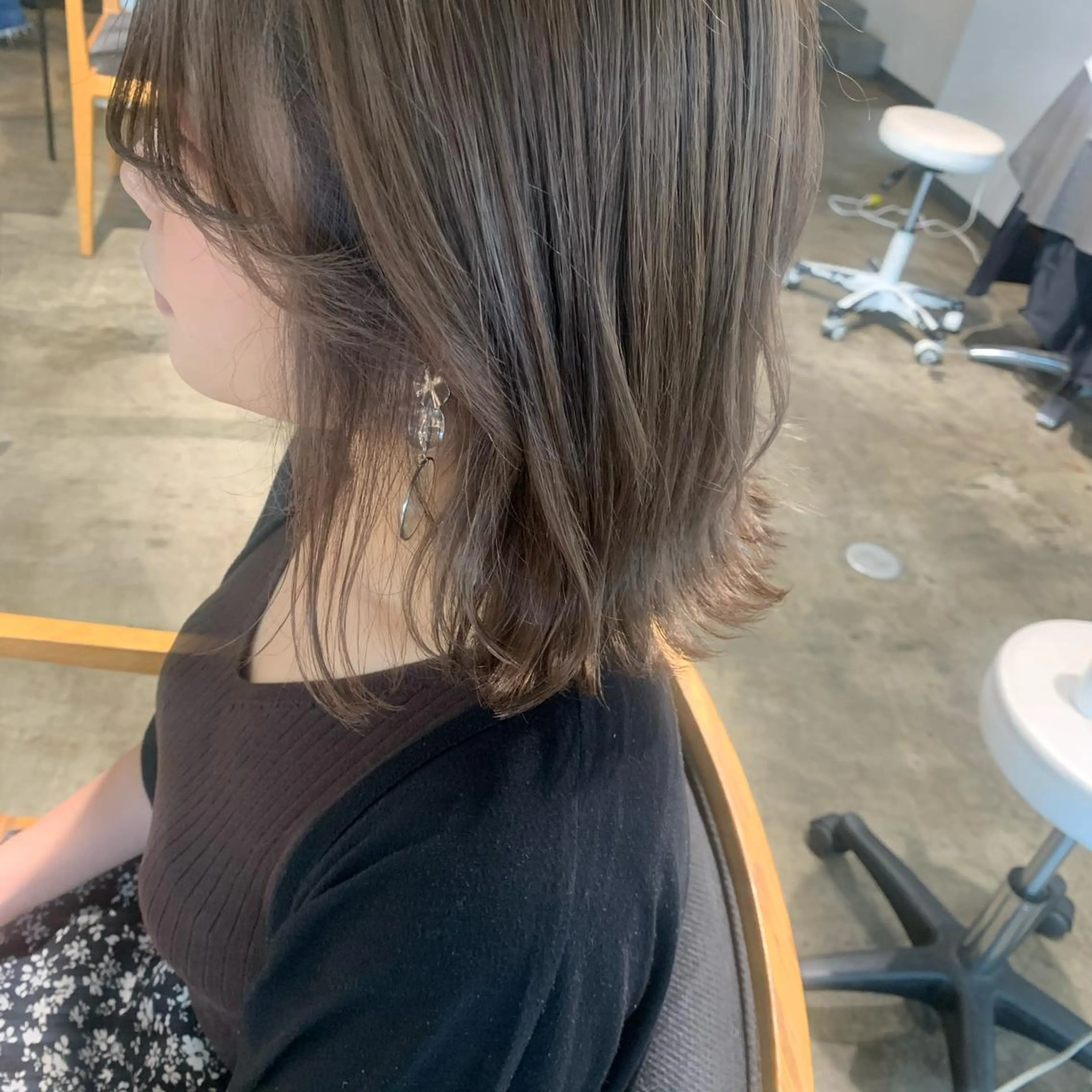 ミディアム ヘアカラー トリートメント etore 矢場町 南沙希のヘアスタイル