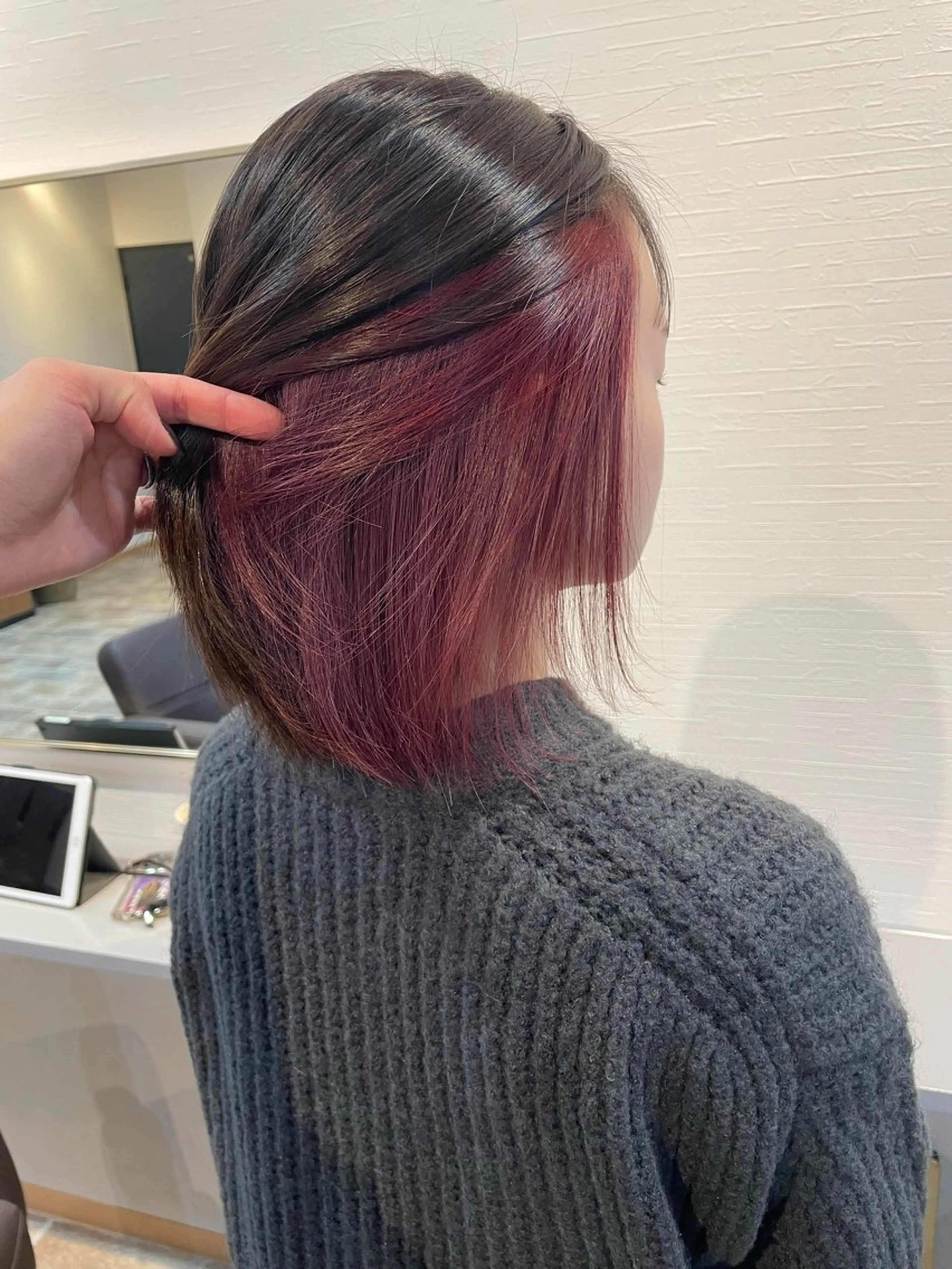 ミディアム カラー ボルドーカラー カシス カット ヘアカラー トリートメント YUI/ ブリーチカラー🌷のヘアスタイル