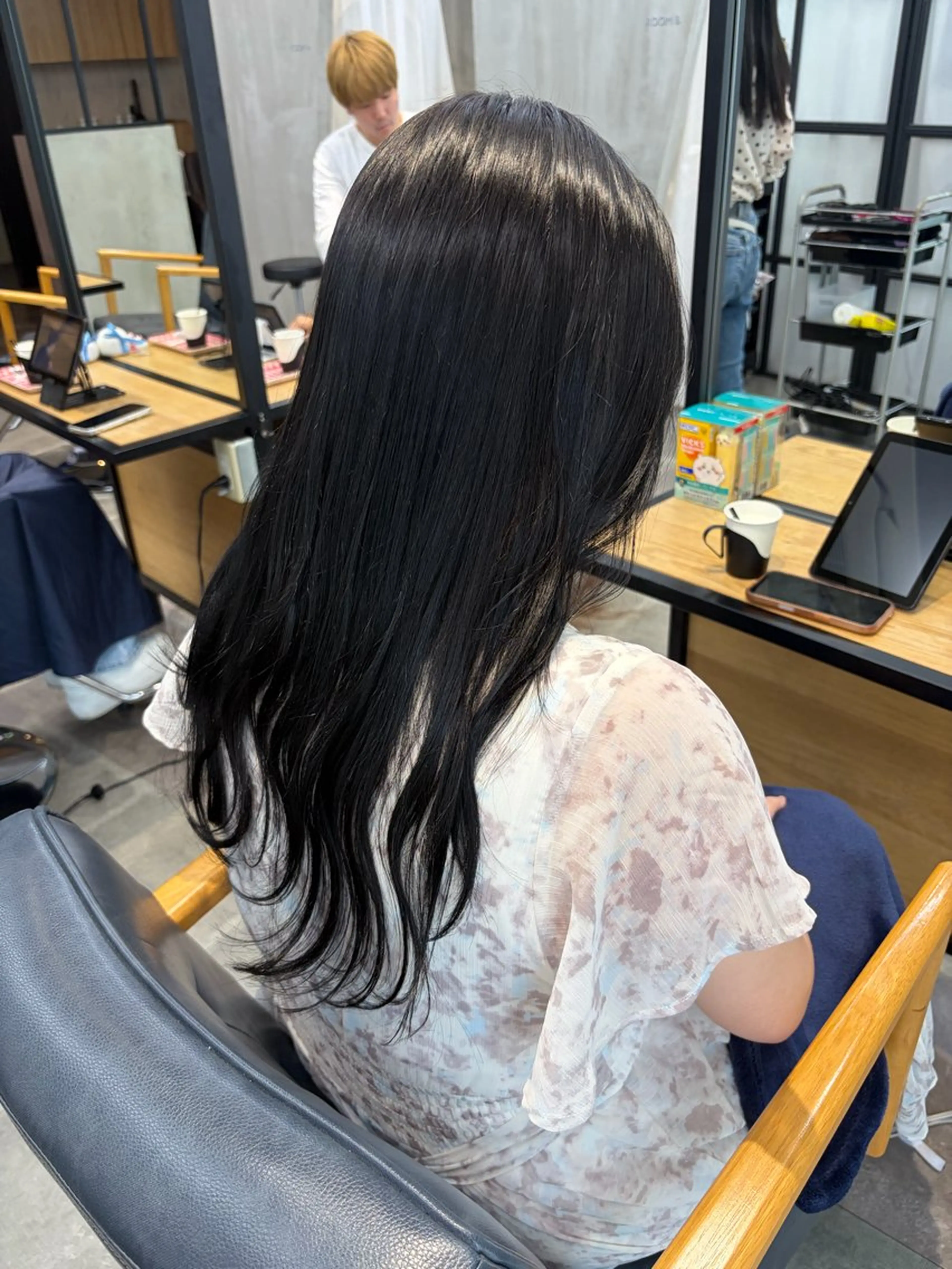 セミロング カラー カット ヘアカラー アニメオタク美容師/ miharuのヘアスタイル