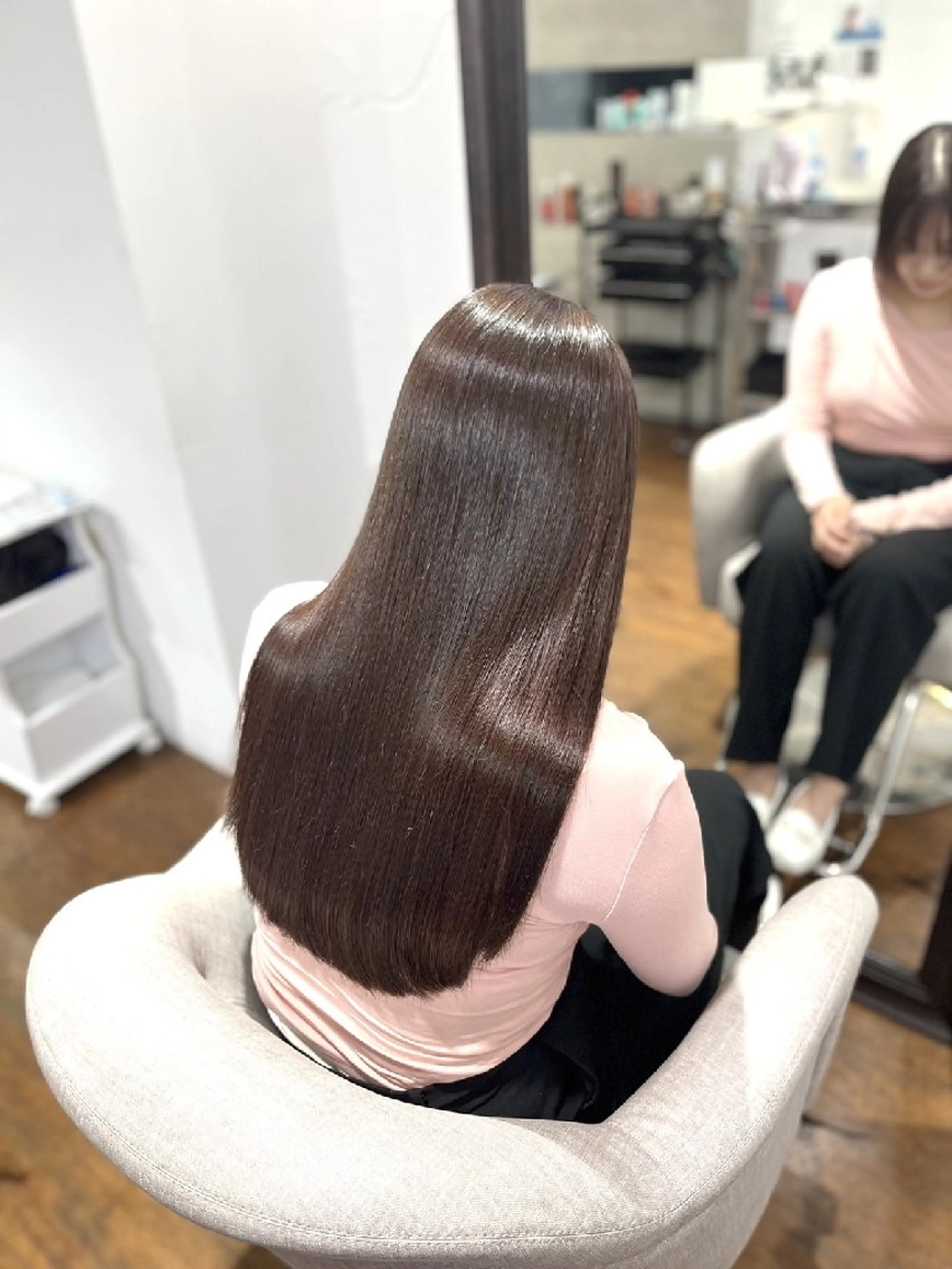 パーマ ロング 小河 恵子のヘアスタイル