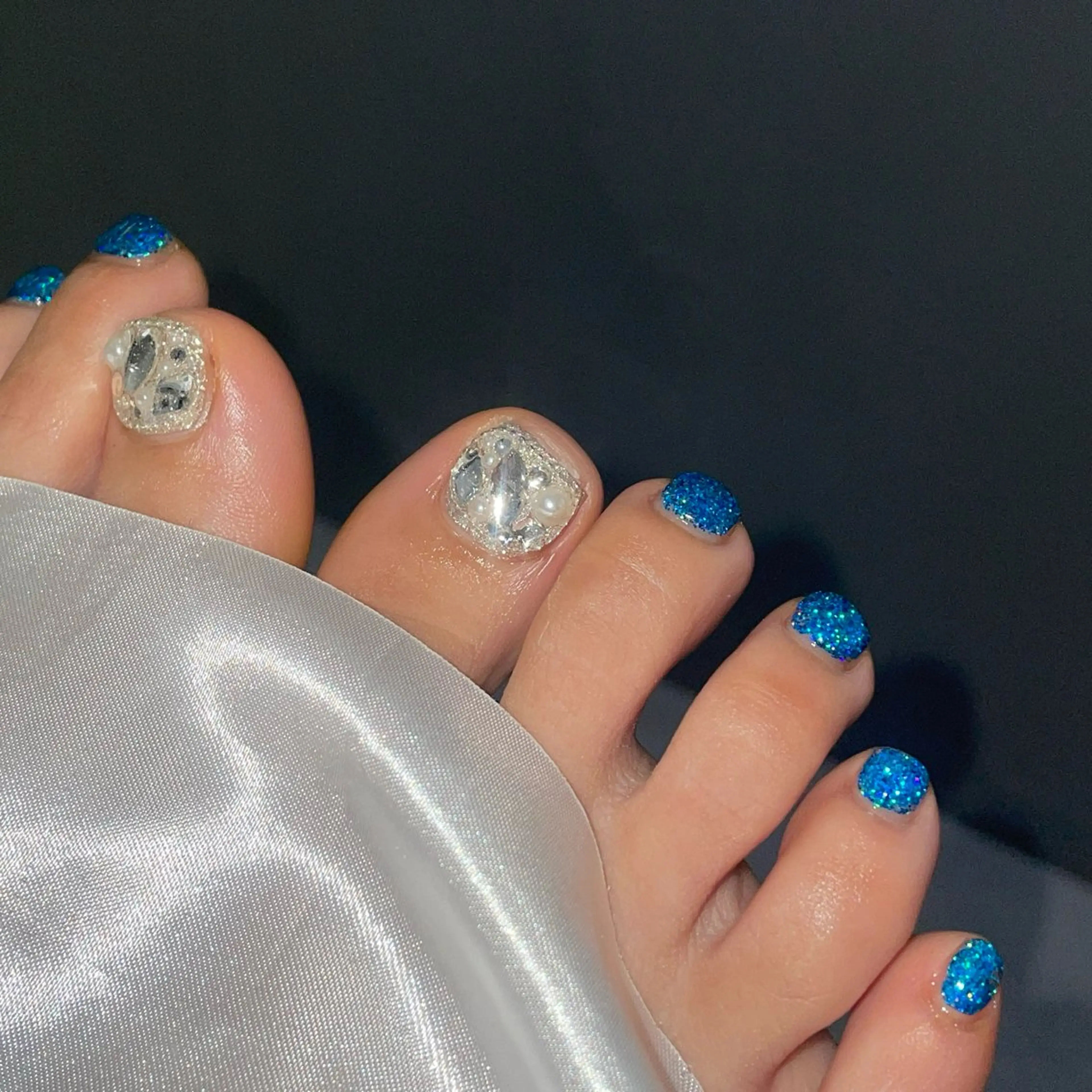 ネイル フットネイル 友井川 綾華のネイルデザイン