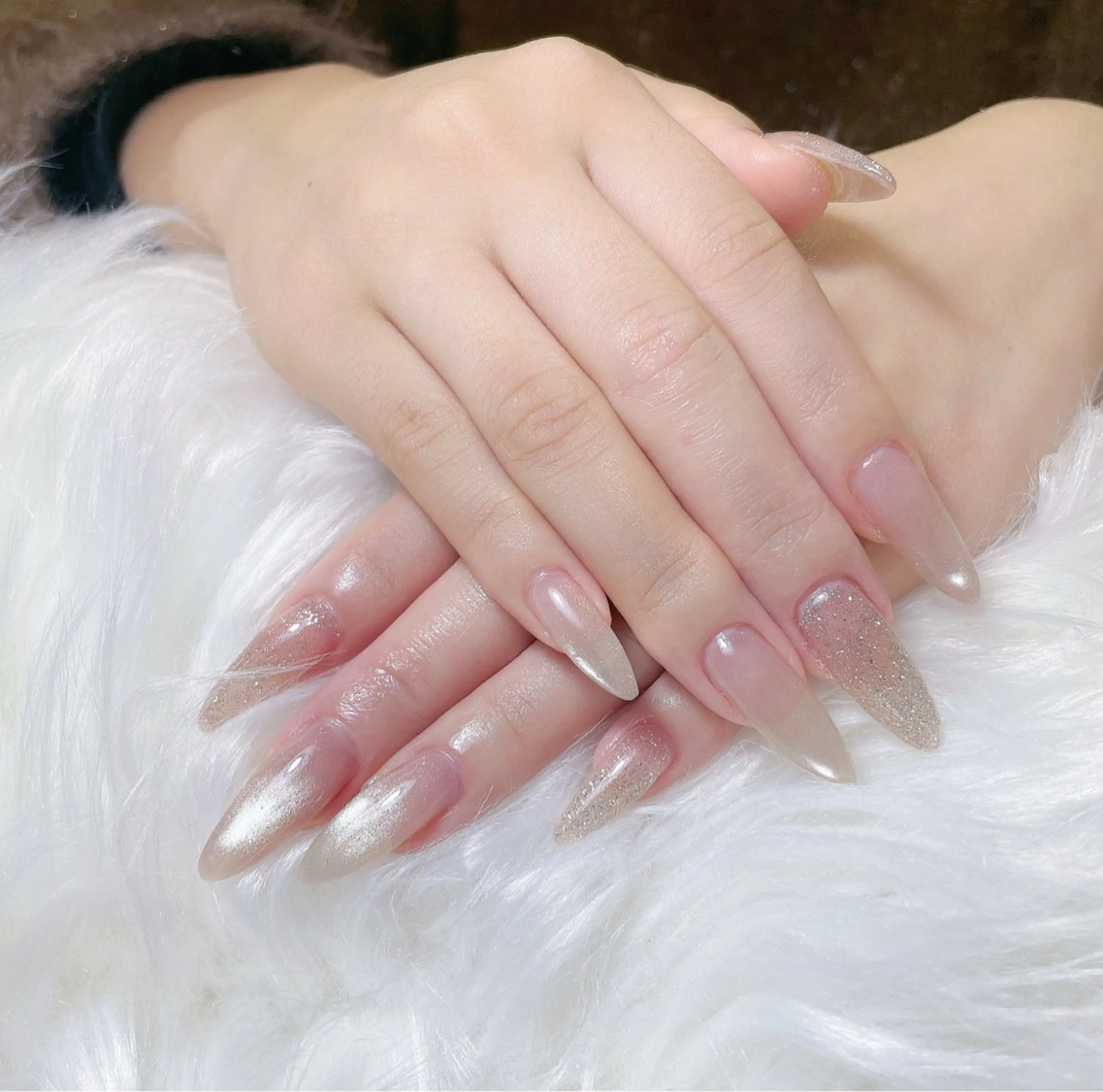 ネイル マグネットネイル ハンドネイル Tini ANA.CHUOのネイルデザイン