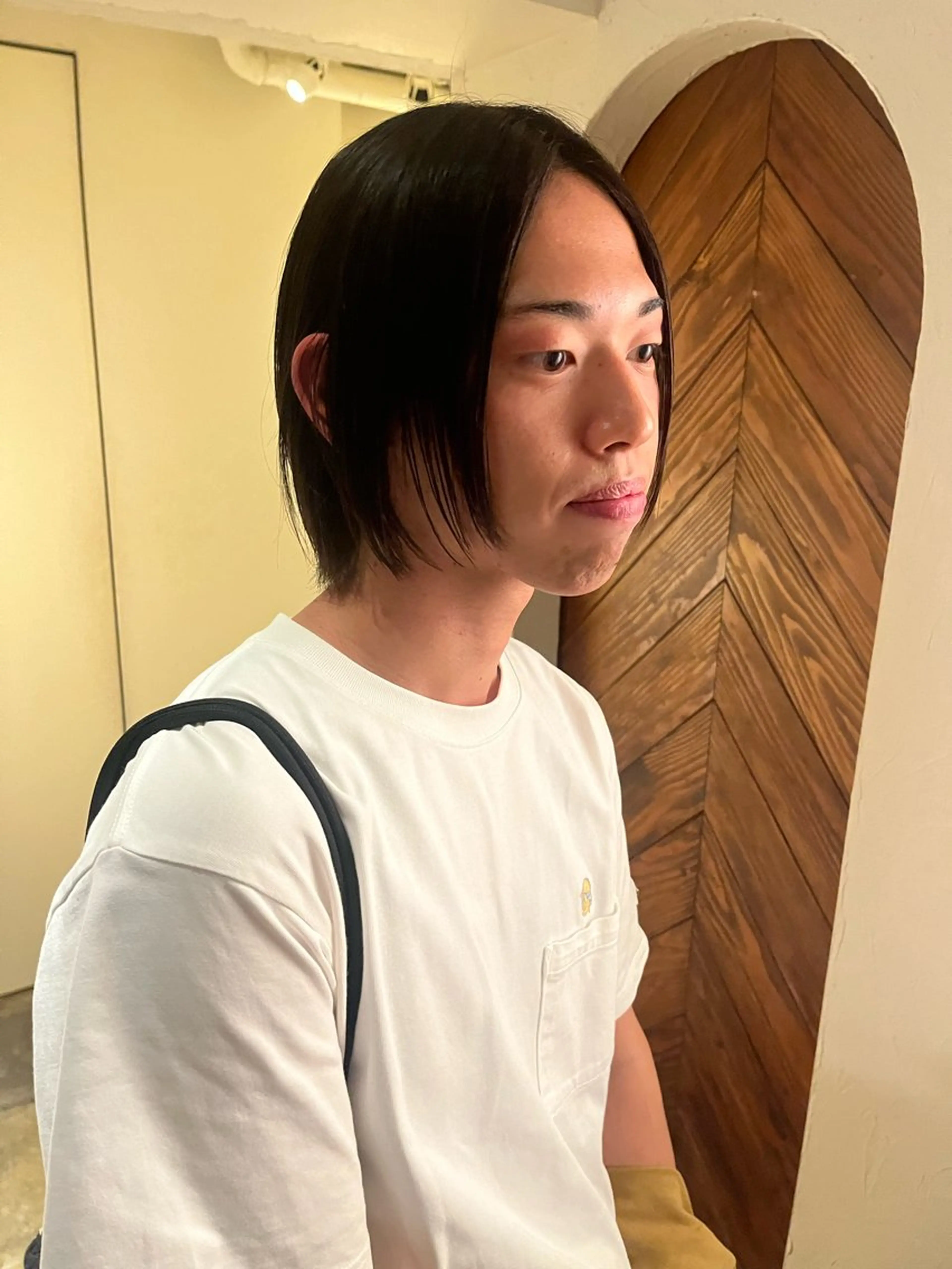 ショート 須藤　優真 切りっぱなしボブのヘアスタイル