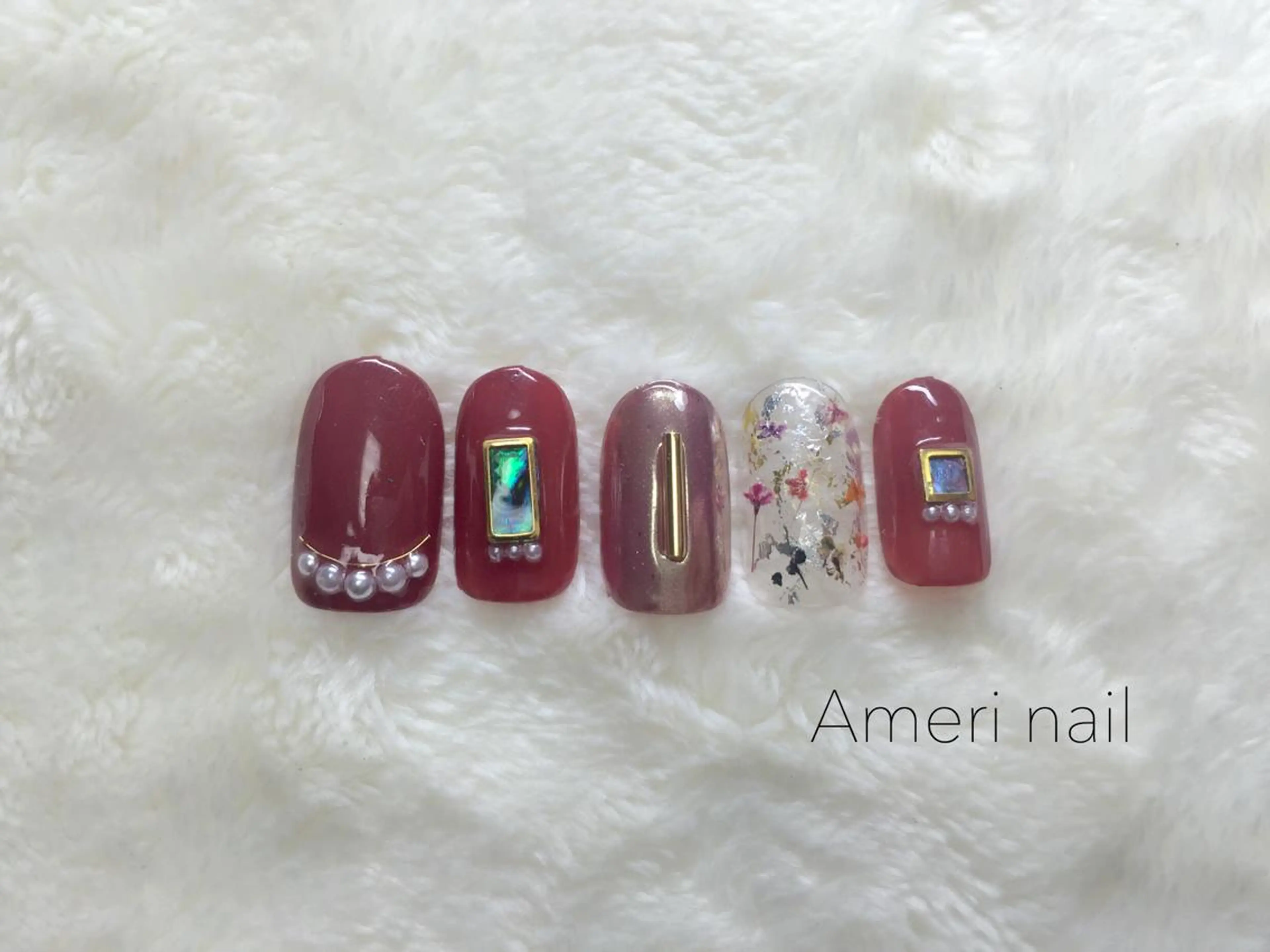 ネイル nailist TOMOのネイルデザイン