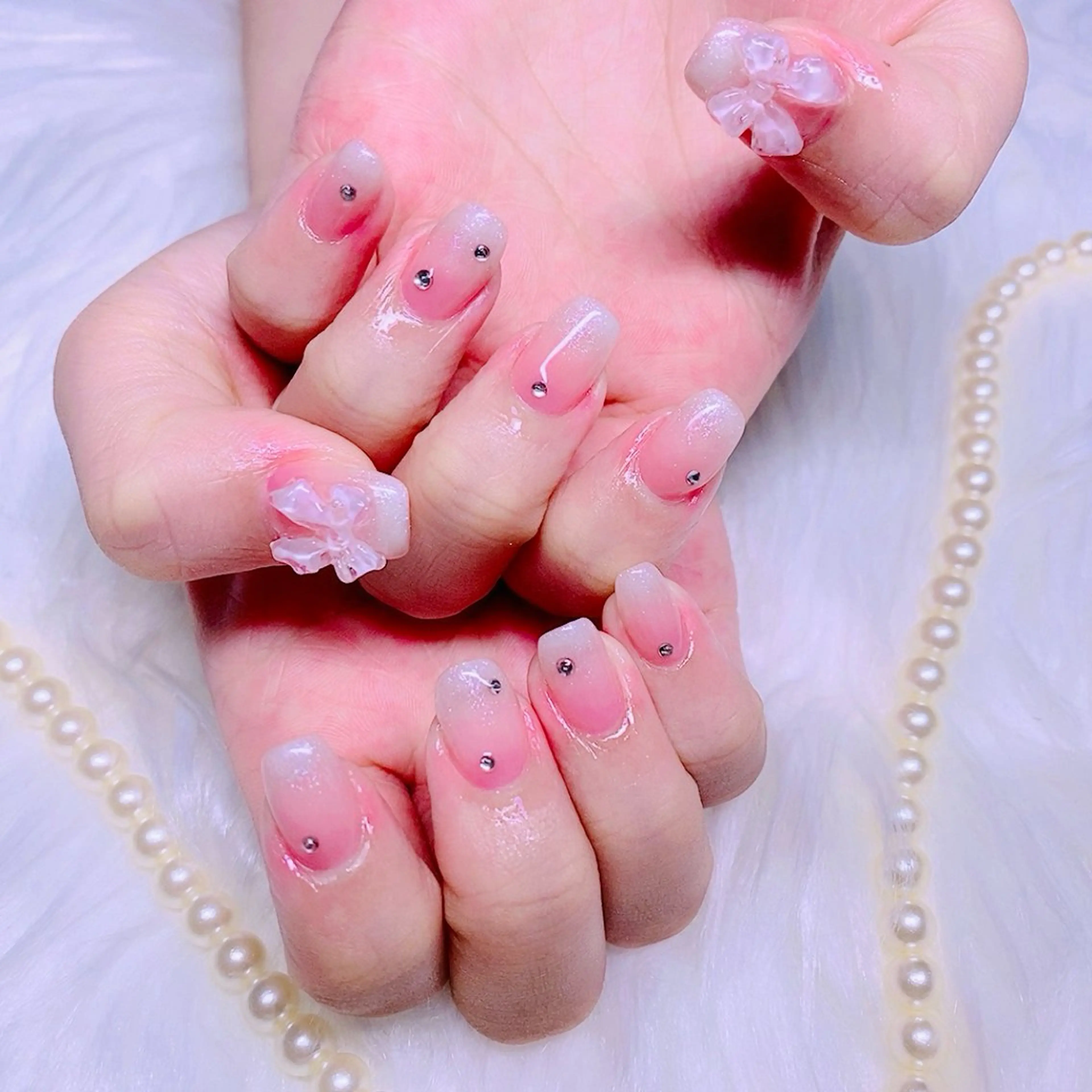 ネイル グラデーション スクエアネイル Nail Yunaのネイルデザイン