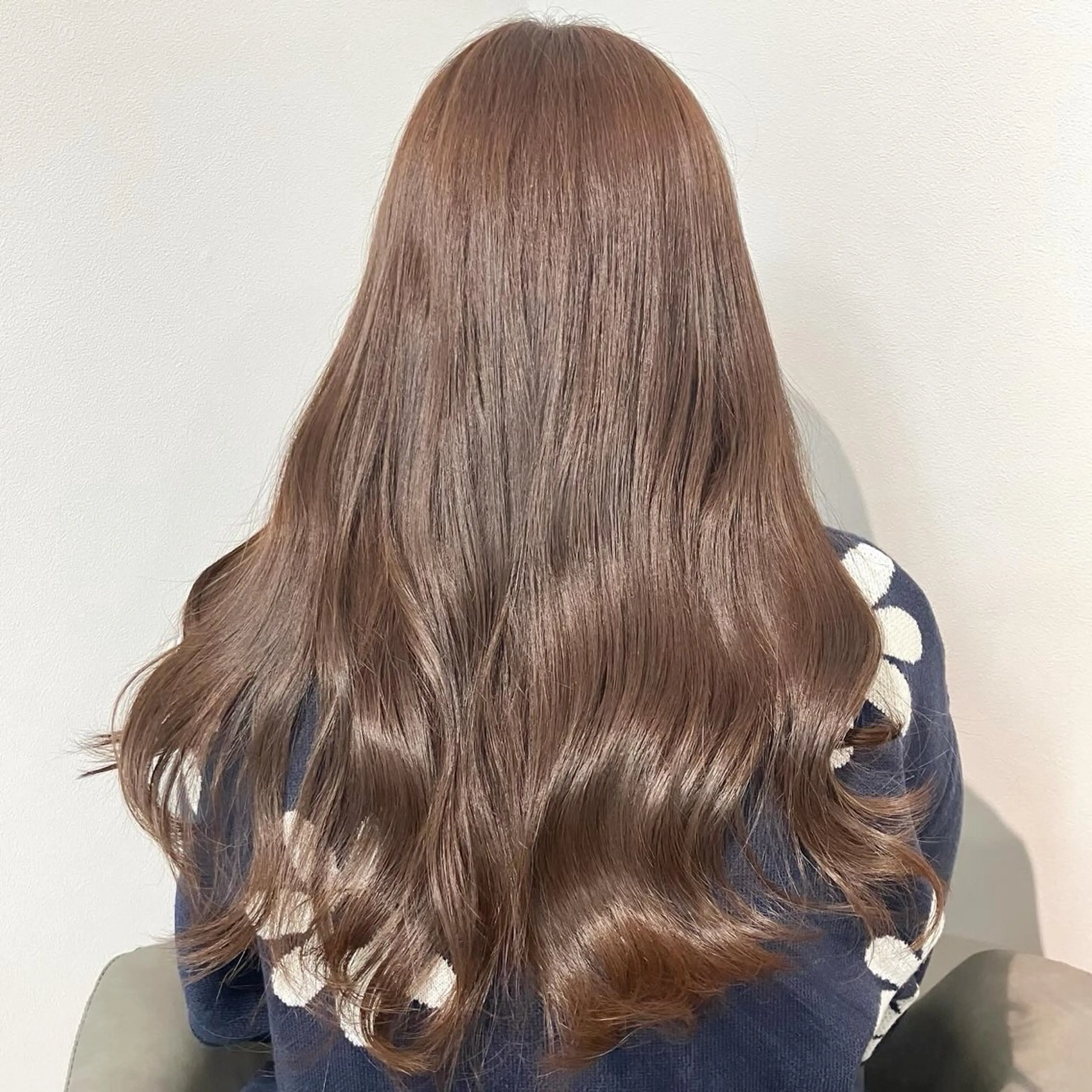 ロング カラー ブリーチ ブラウンカラー 髪質改善/縮毛矯正 /美髪カラー/こてのヘアスタイル
