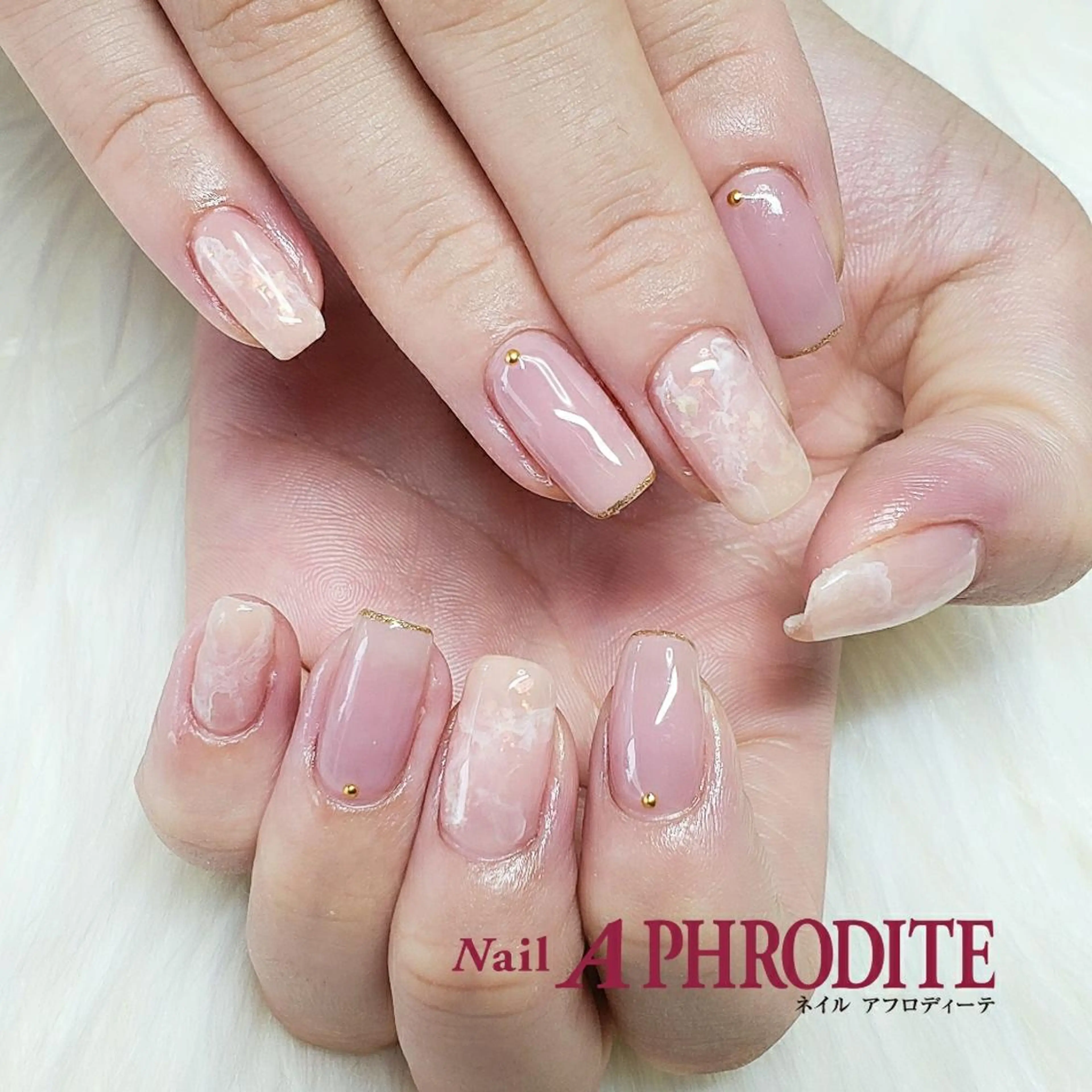 ネイル 持ち込み ハンドネイル Nail  Aphroditeのネイルデザイン