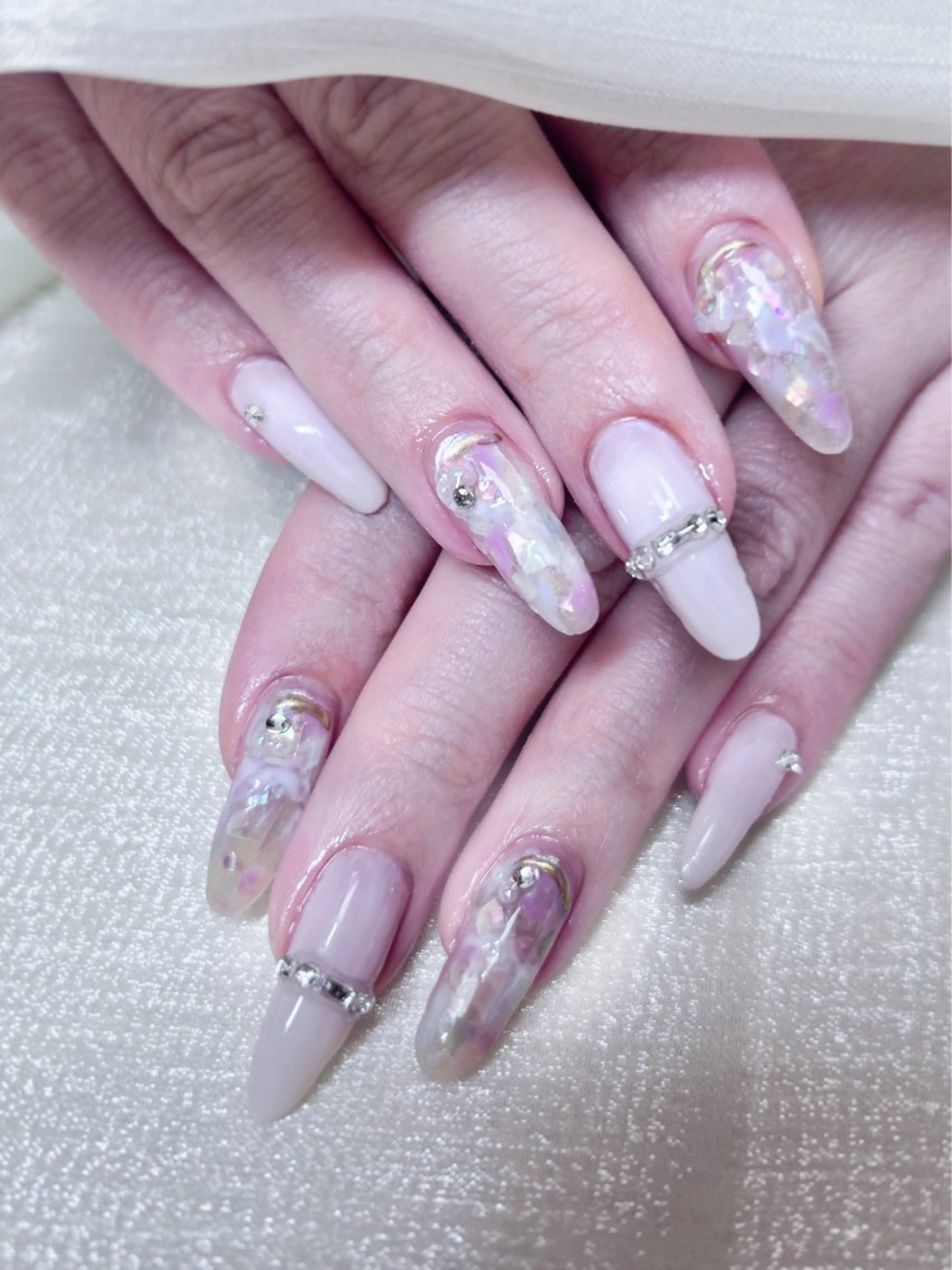 ネイル ジェルネイル ロングネイル 持ち込み ソフトジェル ネイルチップ LUKA NAILのネイルデザイン