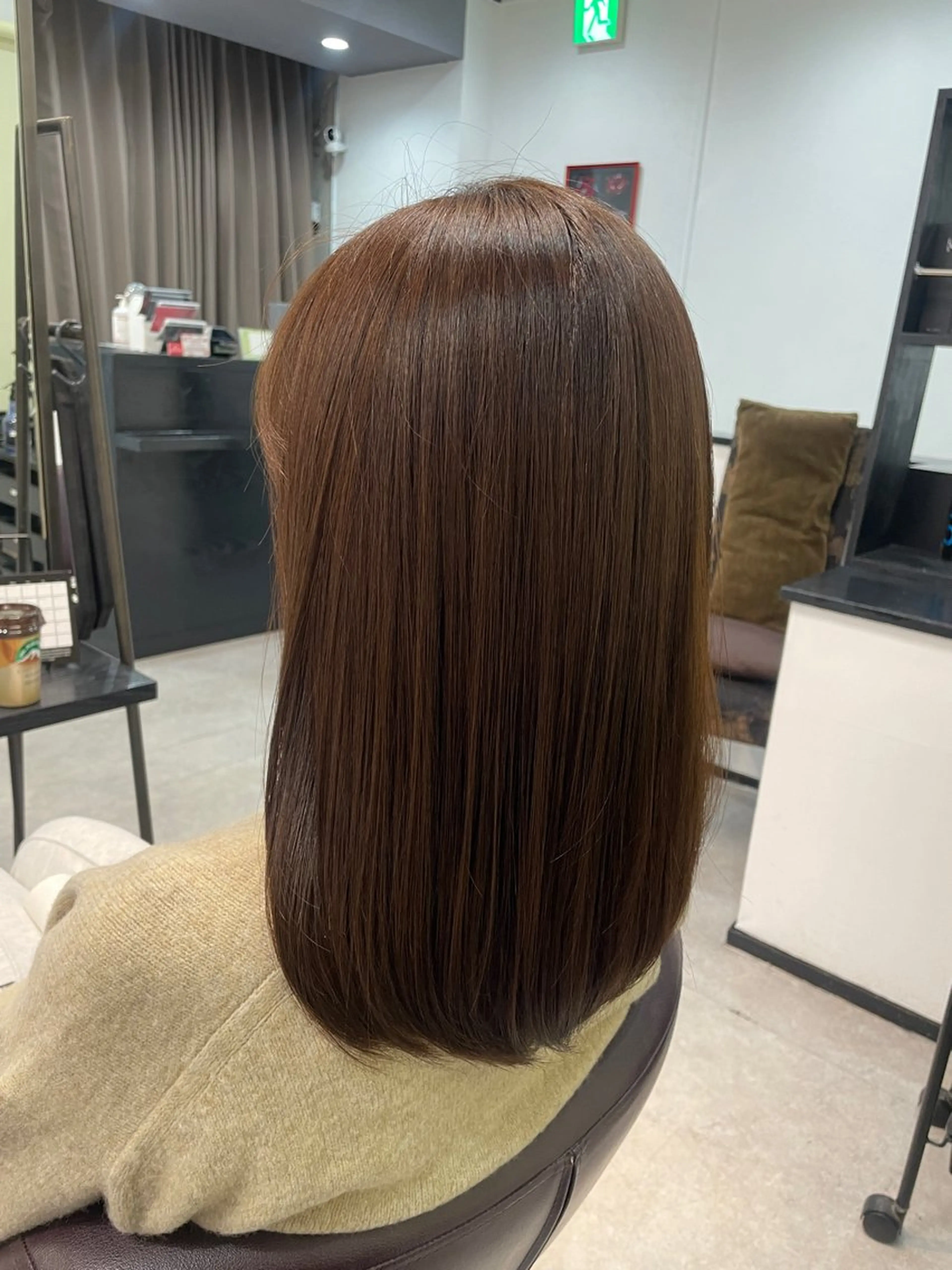 ロング wakana／ カット／ハイライトのヘアスタイル