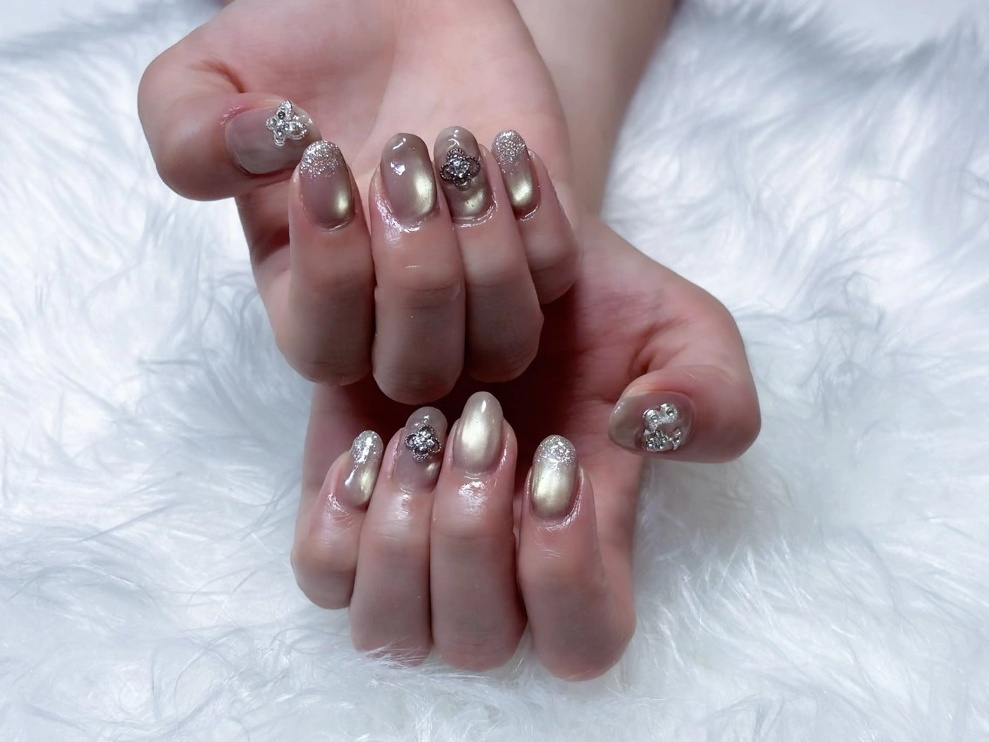 ネイル ハンドネイル フットネイル 番園 あかねのネイルデザイン