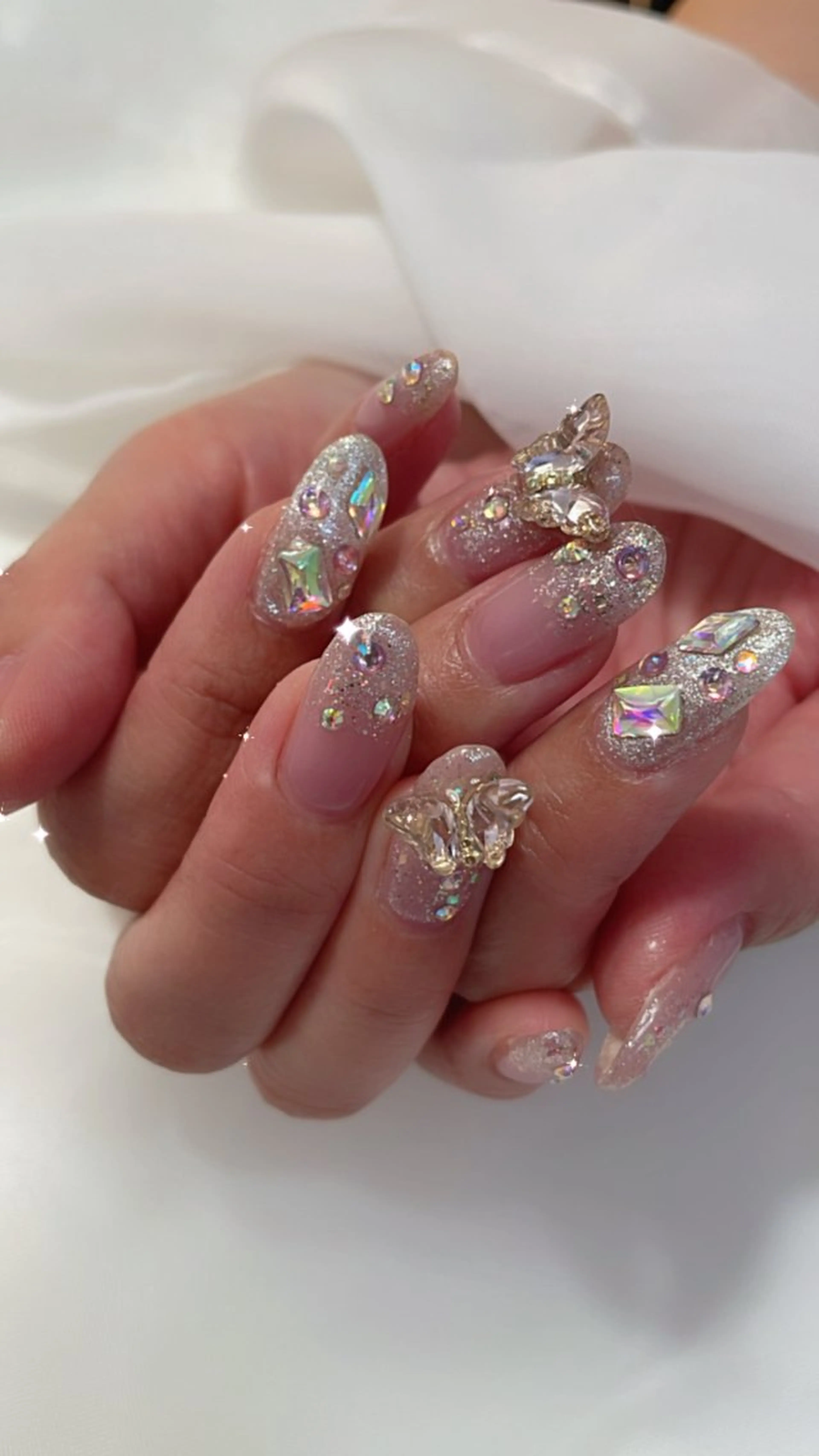 ネイル my room所属・my roomの眉毛・アイブロウイメージ