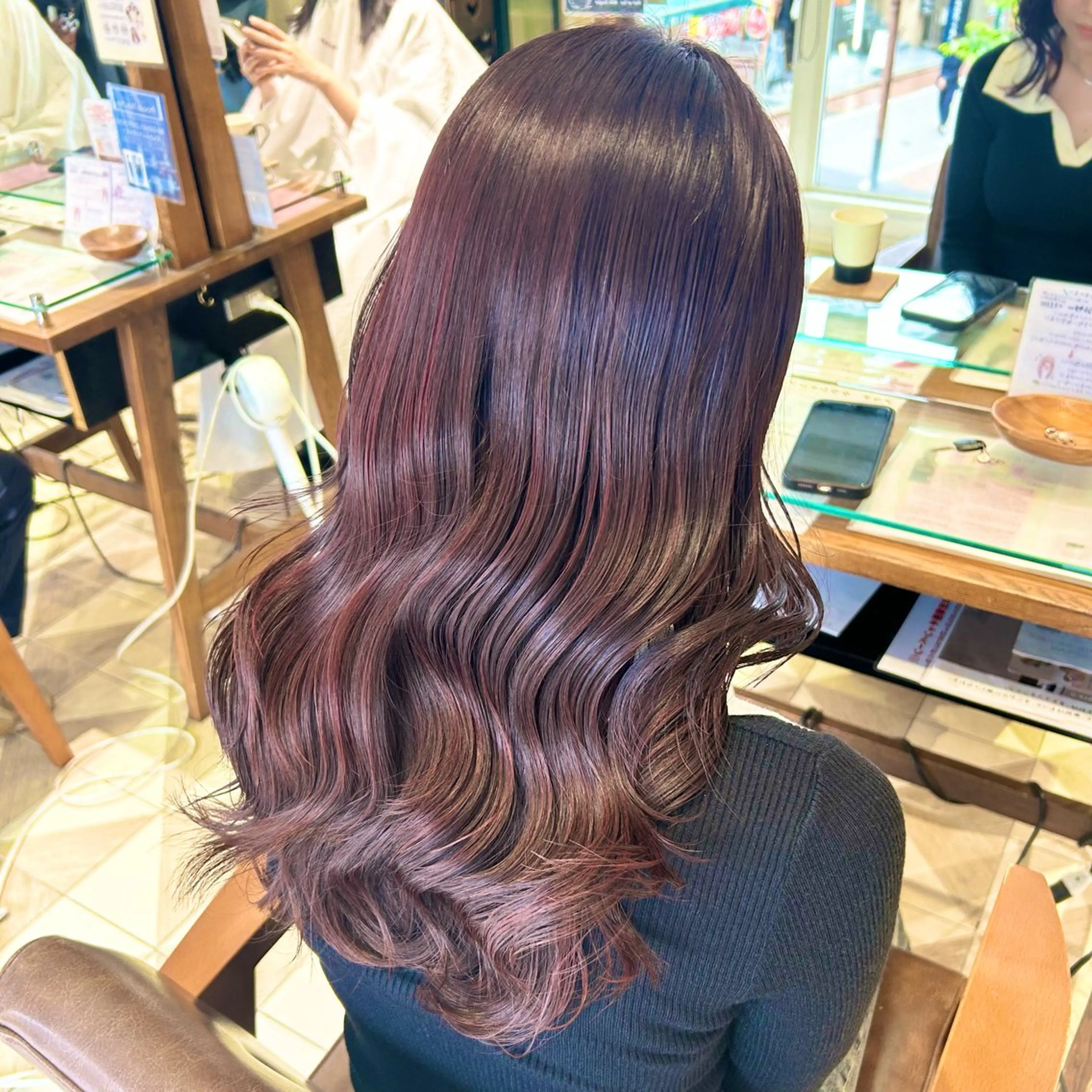 ロング カラー ヘアアレンジ カット ヘアカラー 吉水 彩乃 /ボブ/艶感カラーのヘアスタイル