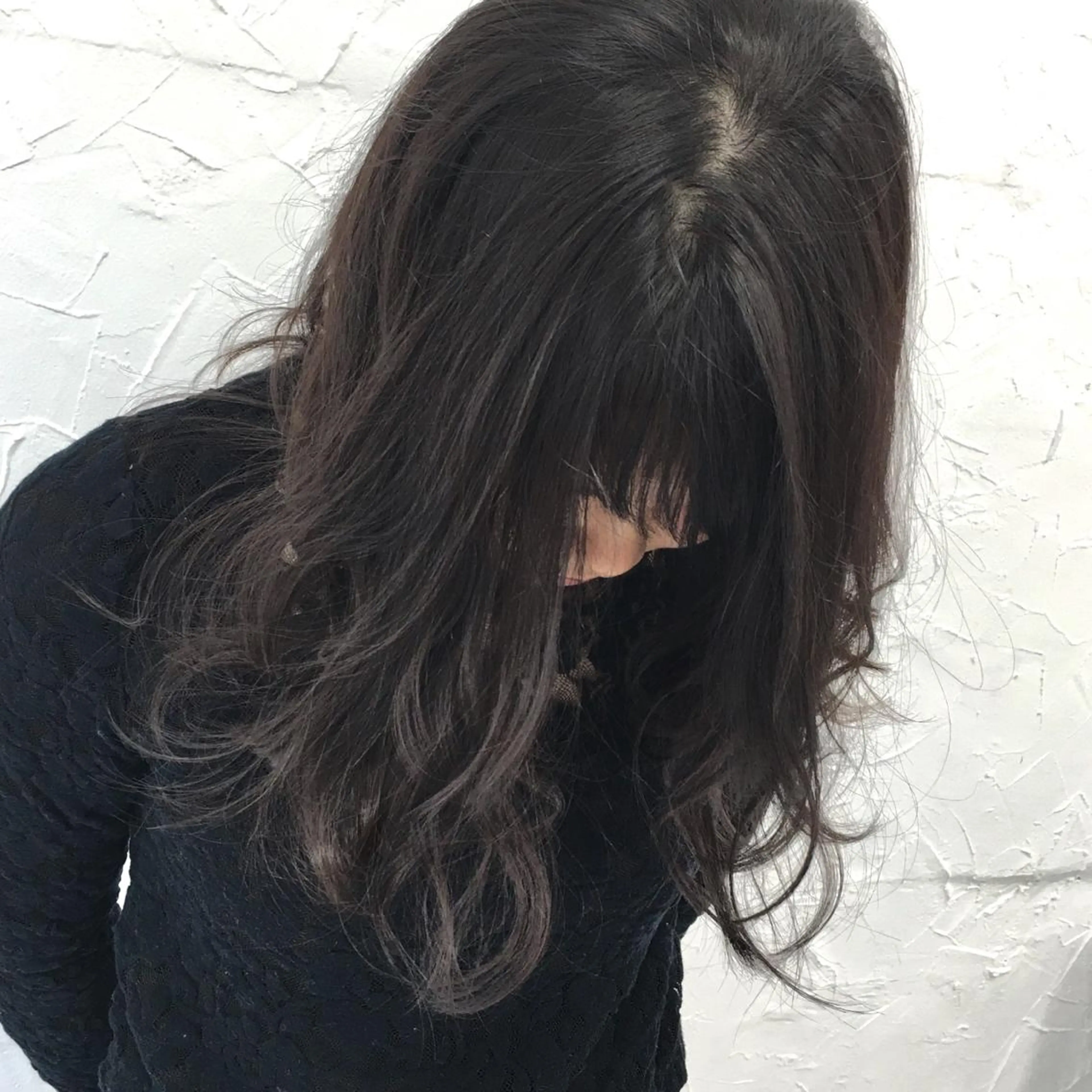 セミロング カラー パーマ ヘアアレンジ アッシュ アッシュグレー アッシュグレージュ グレージュ 脱！黒髪 ダブルカラー【上野】のヘアスタイル