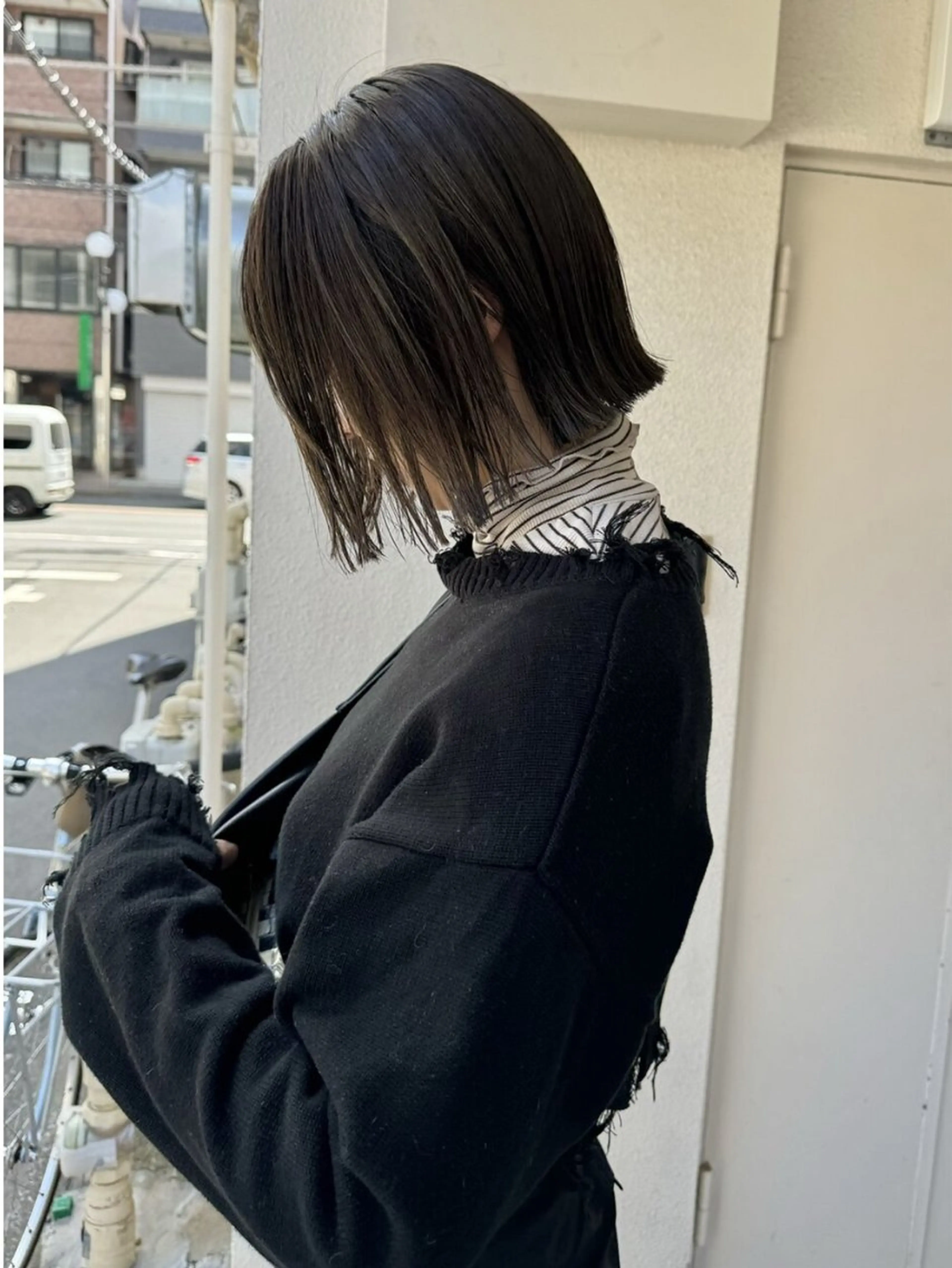 ショート カラー アッシュ アッシュグレー ヘアカラー 立川艶髪カラーと映画 美容師YUJIのヘアスタイル