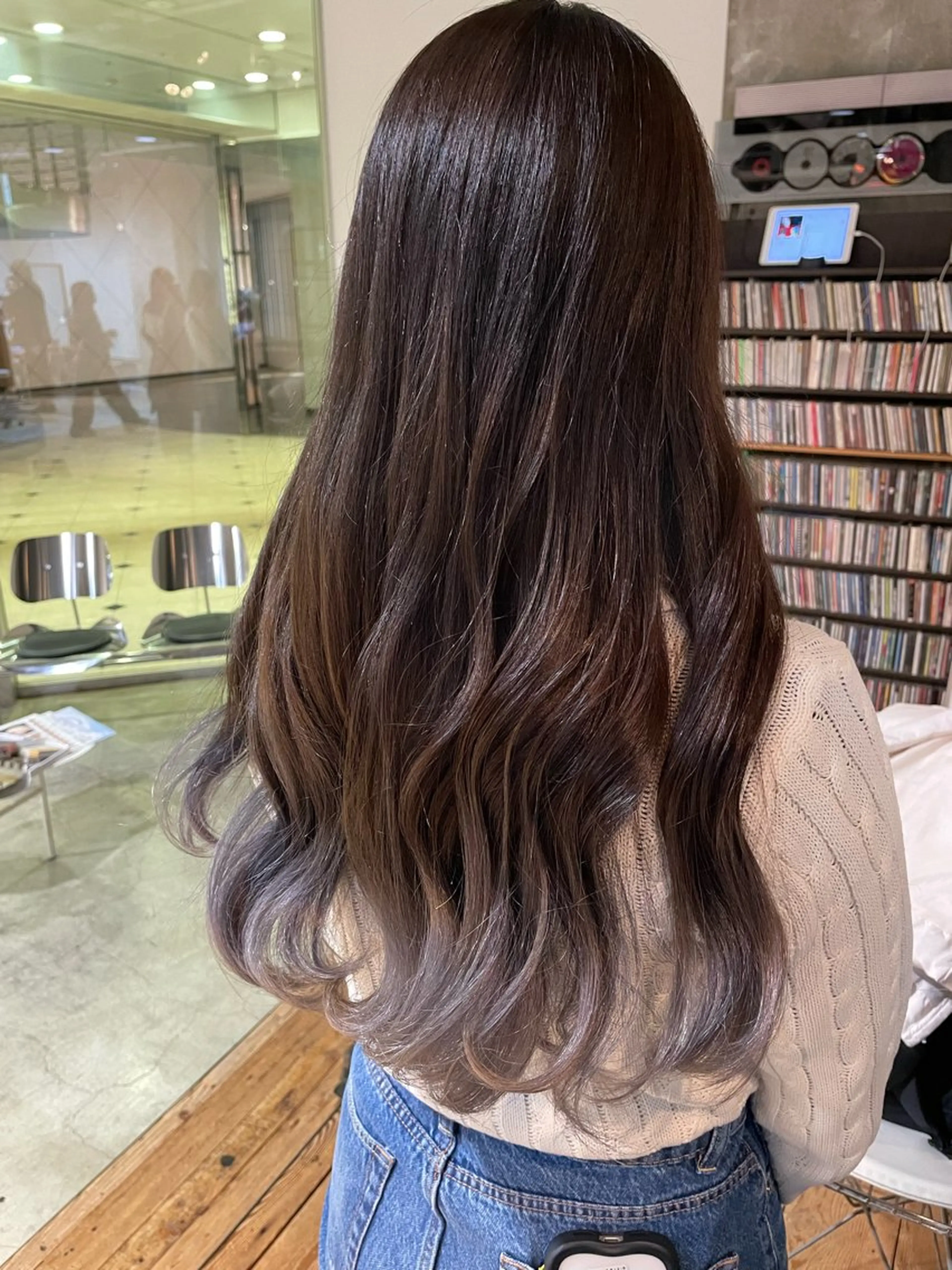 ロング カラー ブリーチ グラデーションカラー ヘアカラー トリートメント 🔆N°大分🔆 ﾜﾀﾅﾍﾞｱｵｲのヘアスタイル