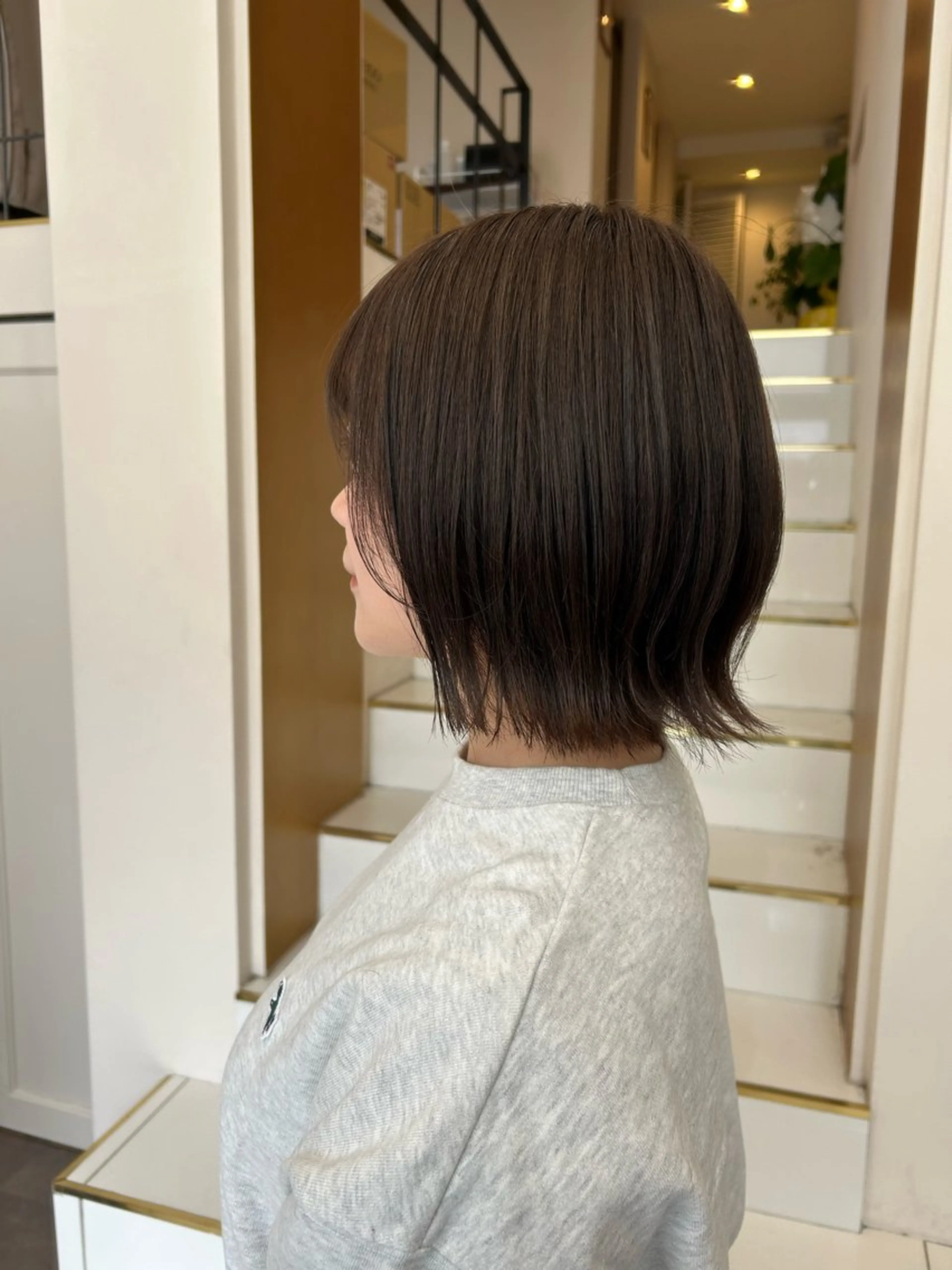 ショート カラー アッシュ アッシュブラウン ブラウンカラー ショートヘア 外ハネヘア ♡ REISAのヘアスタイル