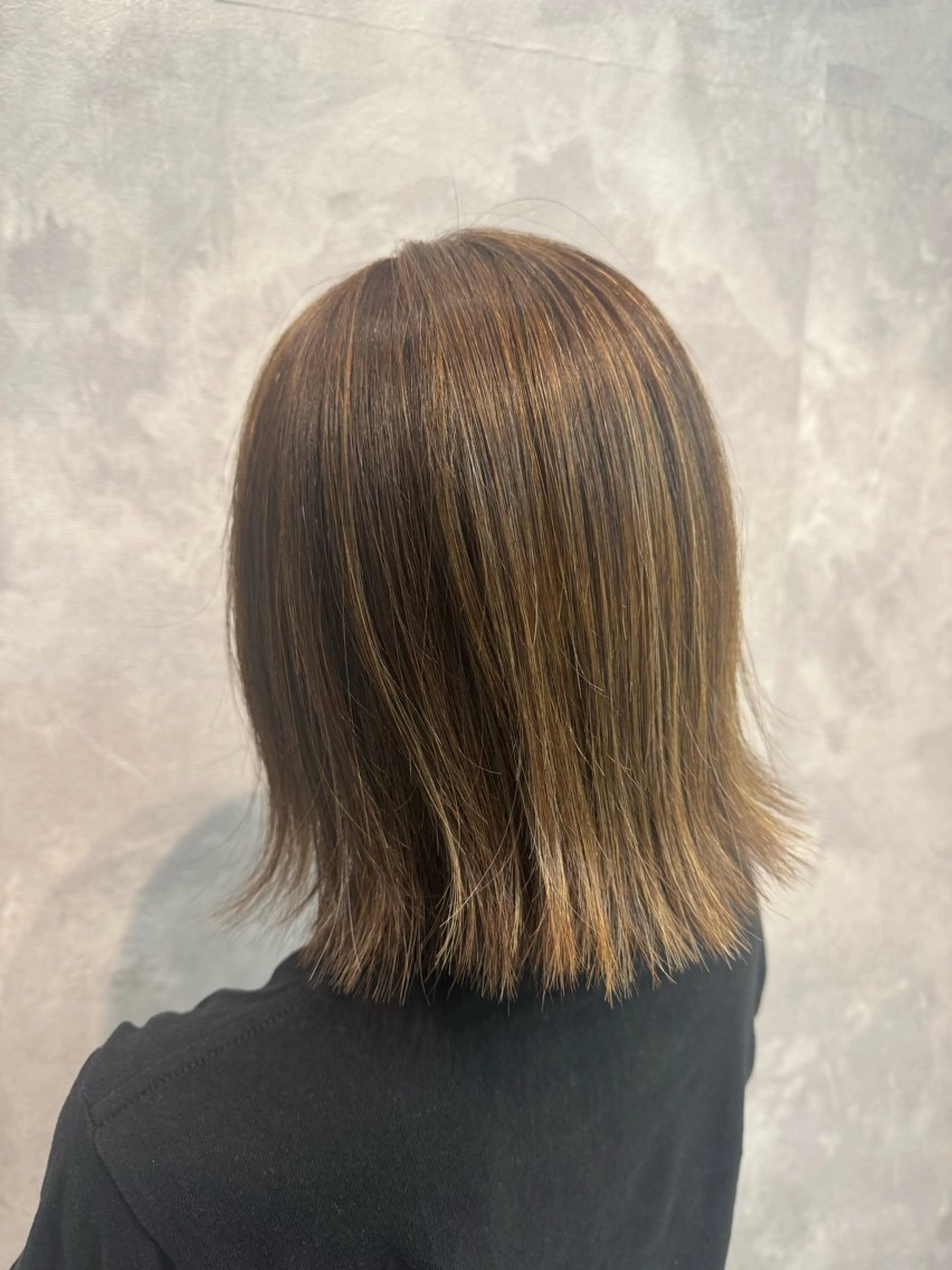 ミディアム カラー ヘアカラー トリートメント ヒヨシ ルナのヘアスタイル