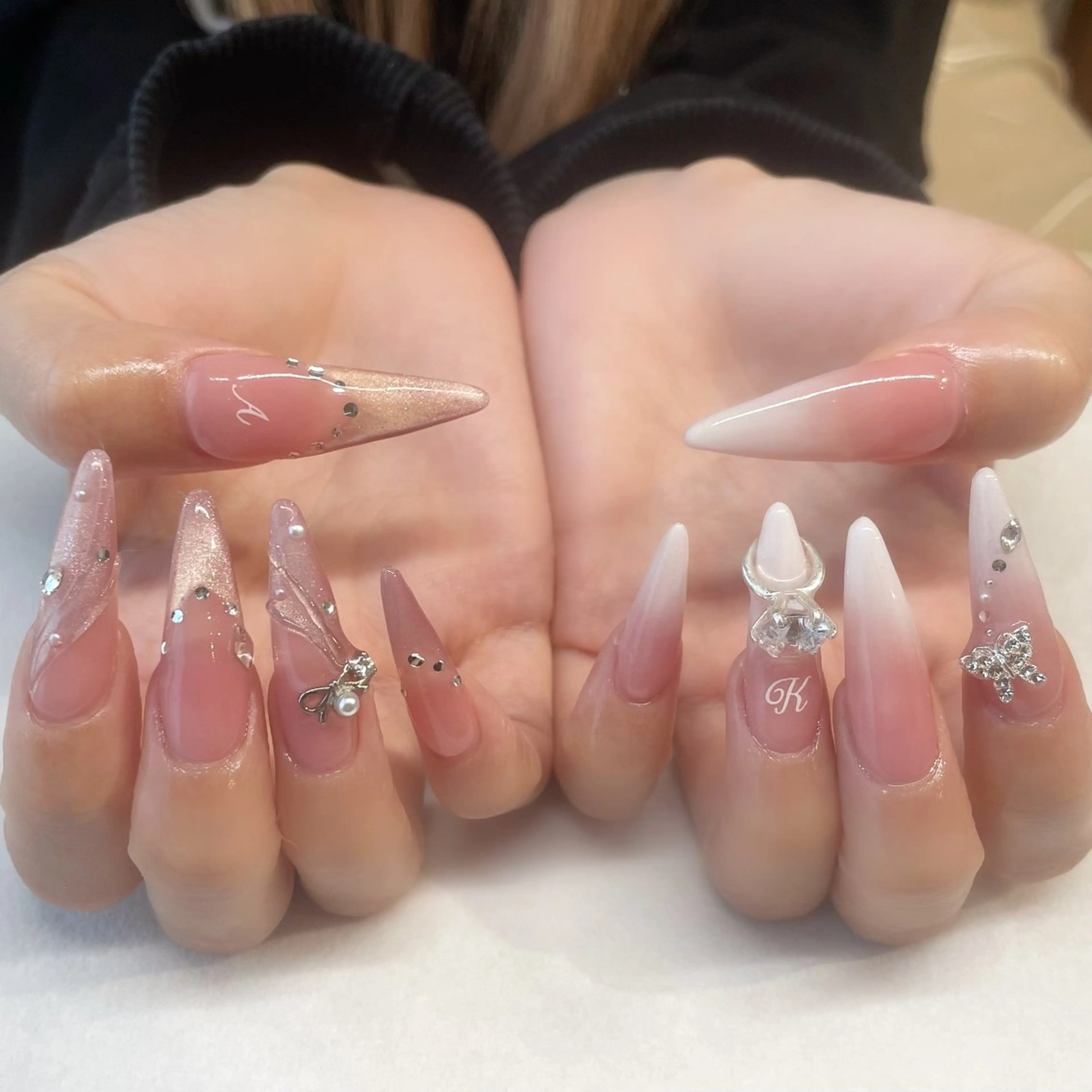 ネイル ハンドネイル 💎🐰 saki. m 🐰💎のネイルデザイン