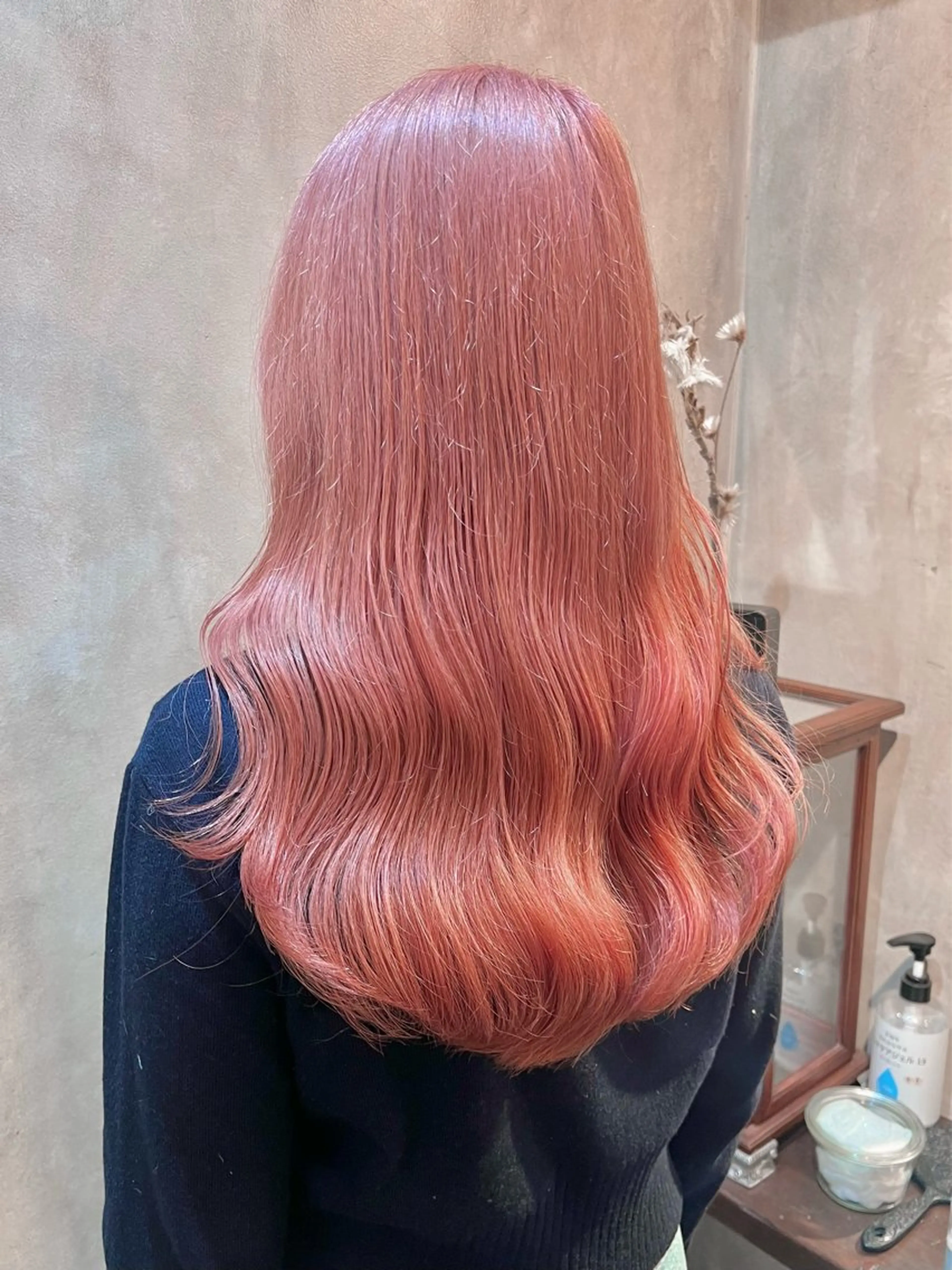 セミロング カラー 切りっぱなしボブ ベージュカラー ブリーチ ケアブリーチ ダブルカラー ヘアカラー トリートメント 暖色カラー/ブリーチ /かしむらゆうかのヘアスタイル