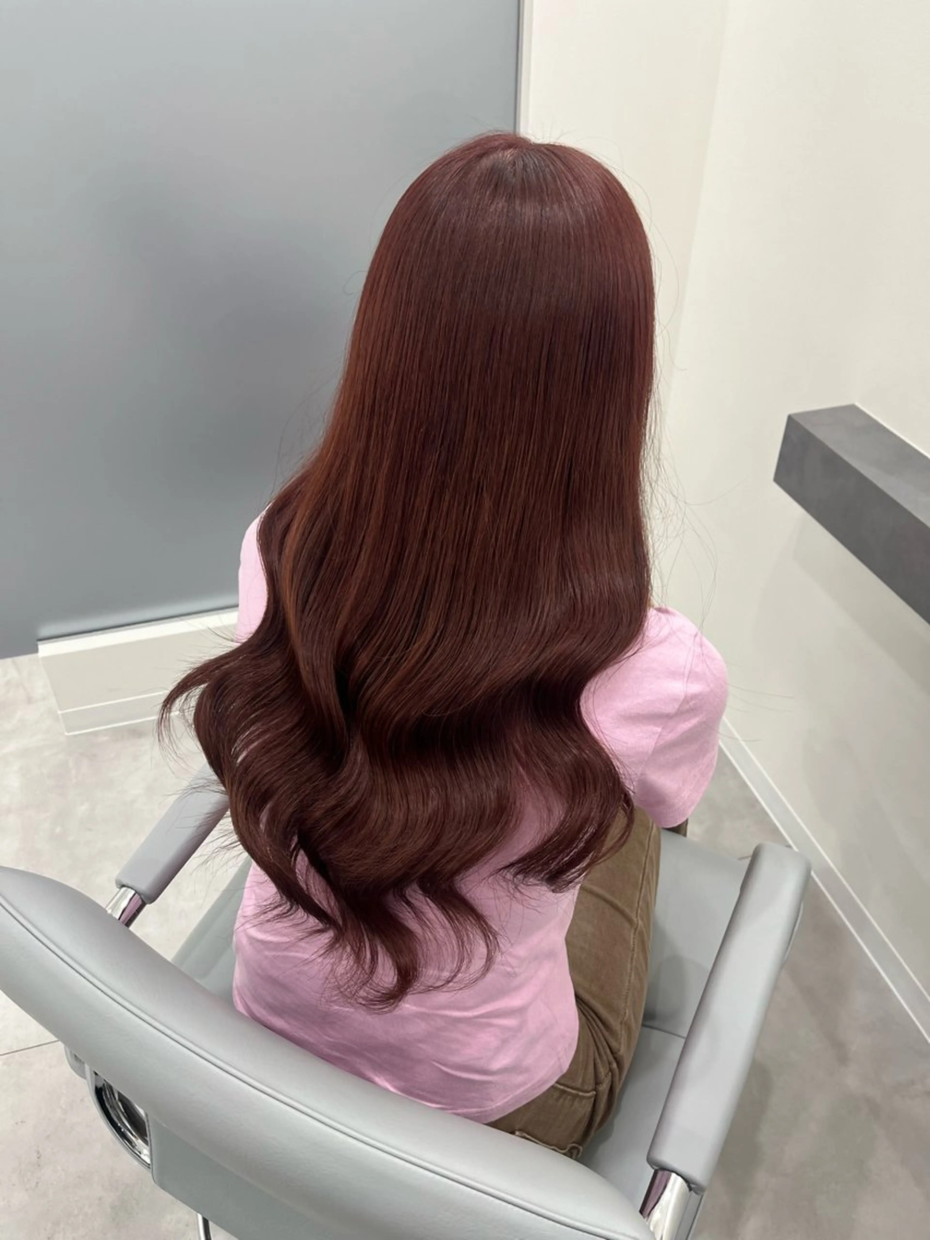 ロング ピンクブラウン ヘアカラー トリートメント XIA所属・XIA AIMIのヘアスタイル