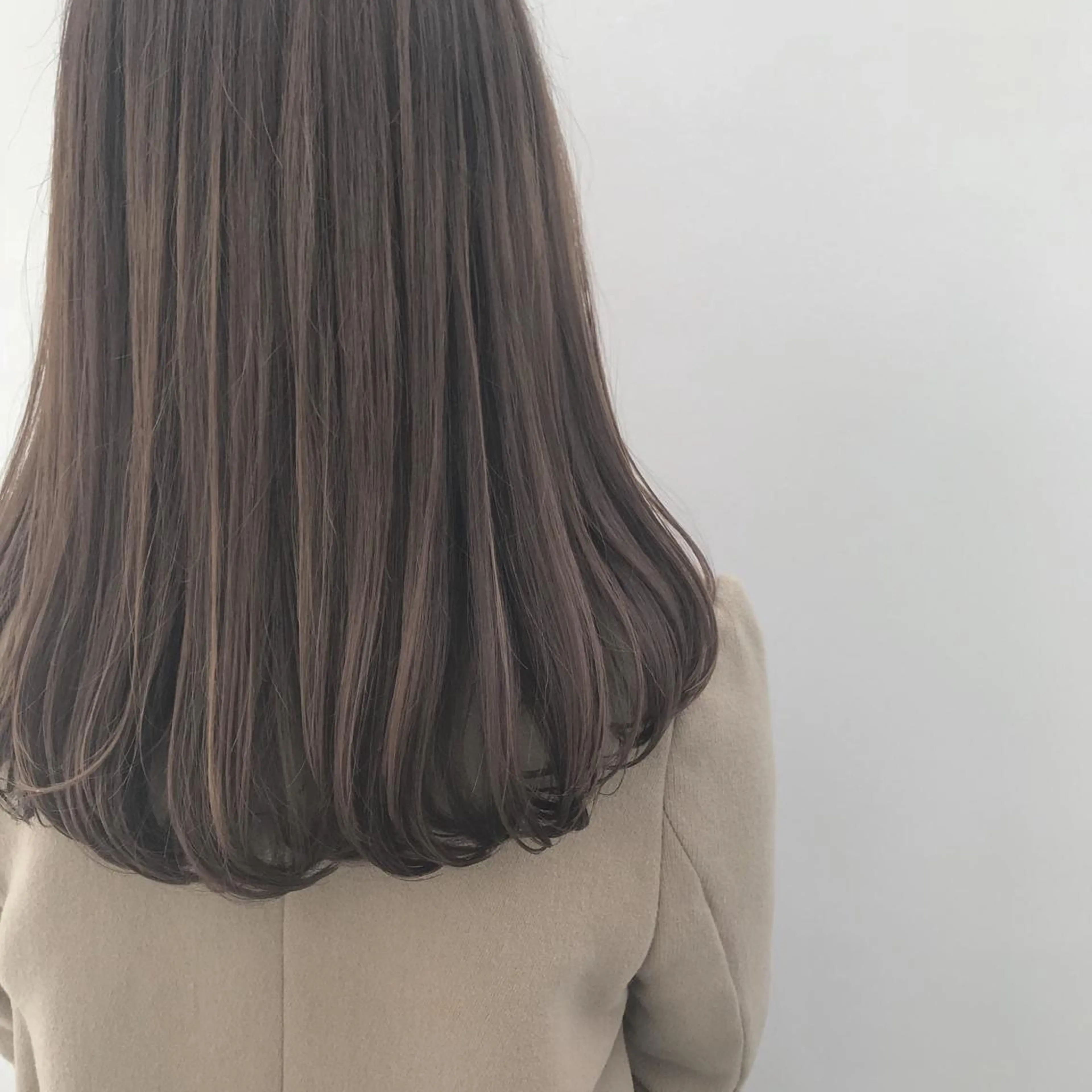 ロング カラー ベージュカラー ミルクティーベージュ 髪質改善🌟 TAKERUのヘアスタイル