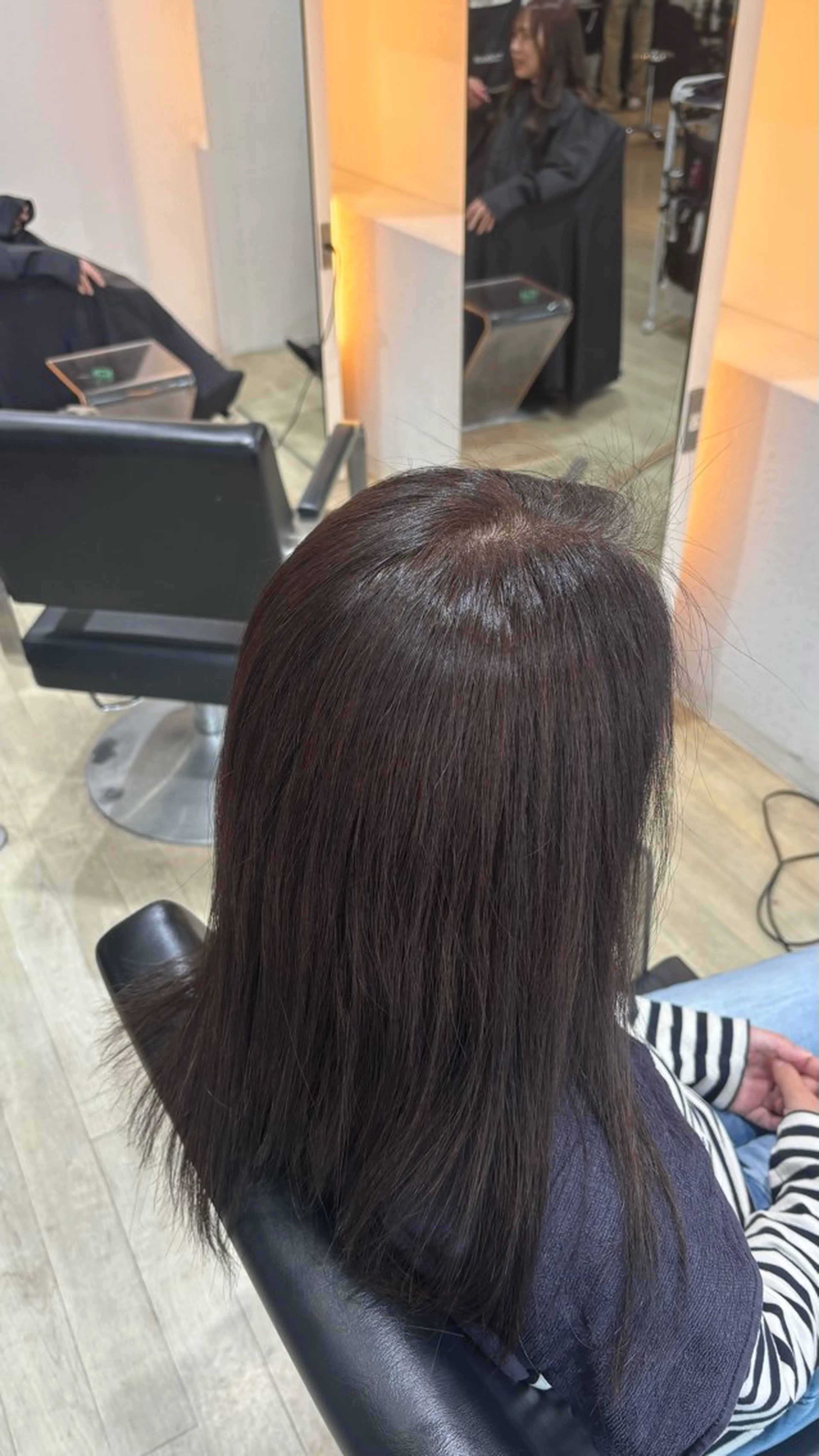 ミディアム tidehair所属・tidehair こうき Wカラーのヘアスタイル