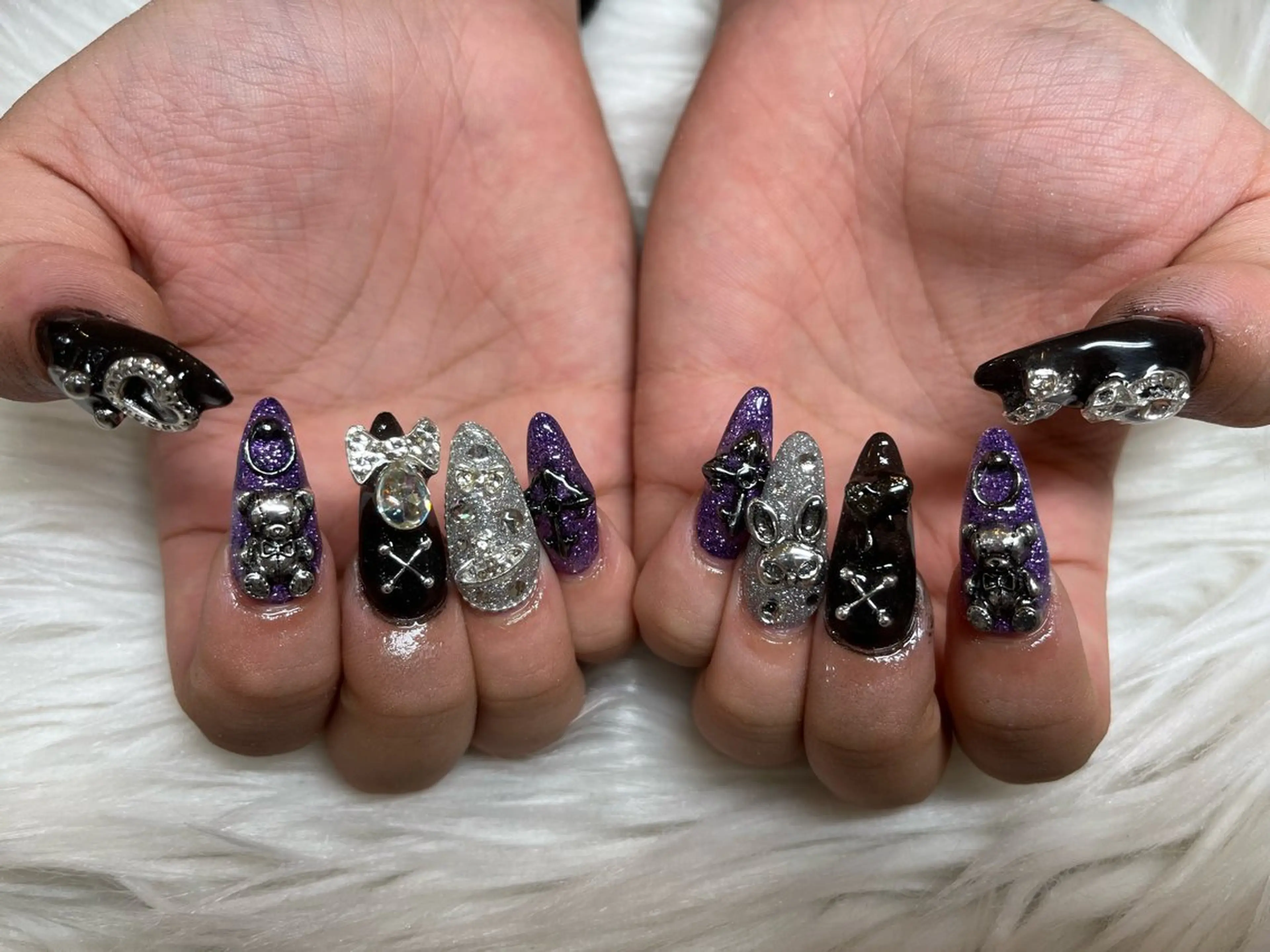 ネイル SOARE🤍 🤍のネイルデザイン