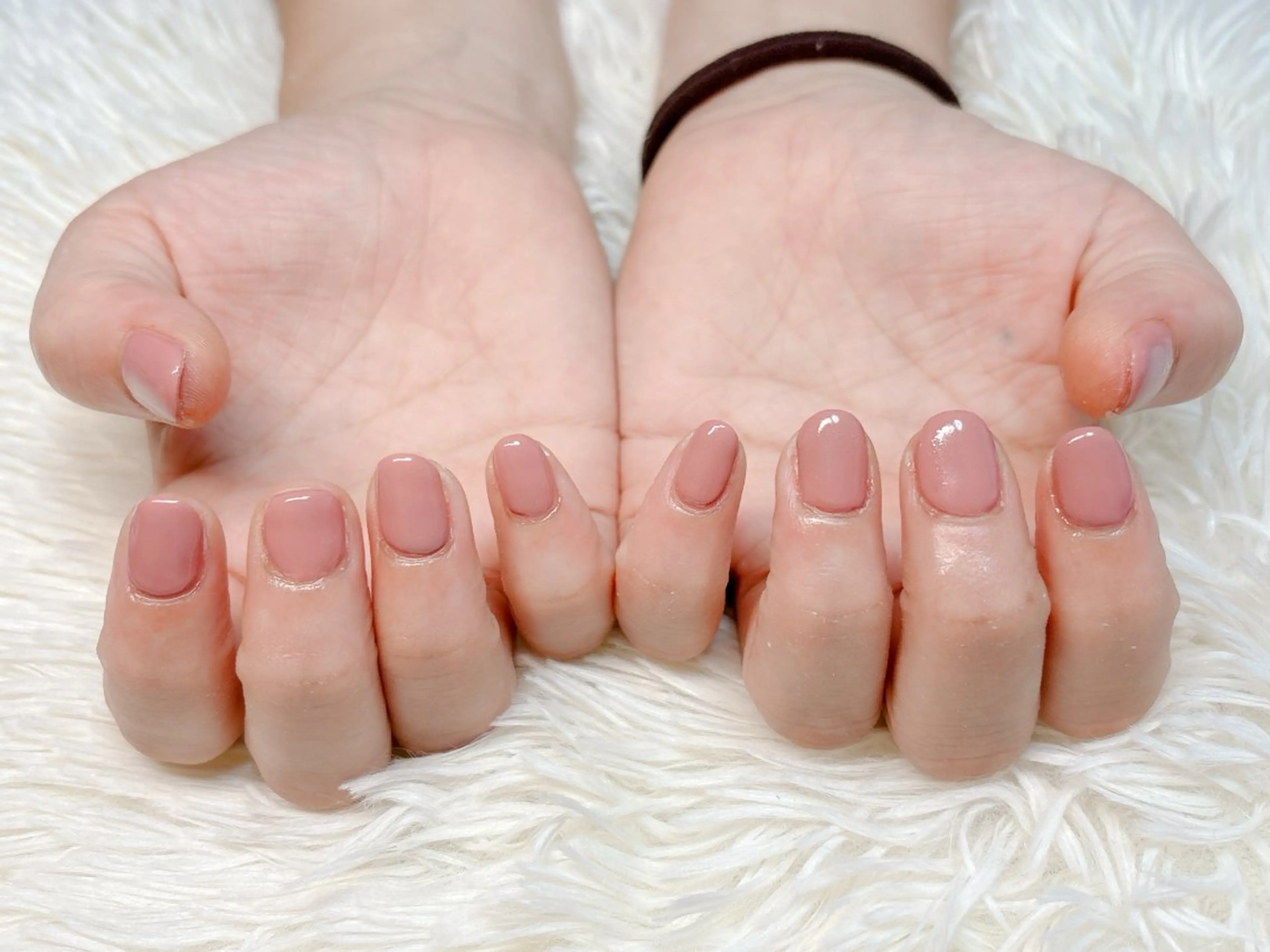 ネイル ハンドネイル パッチリオメメ Lianaのネイルデザイン