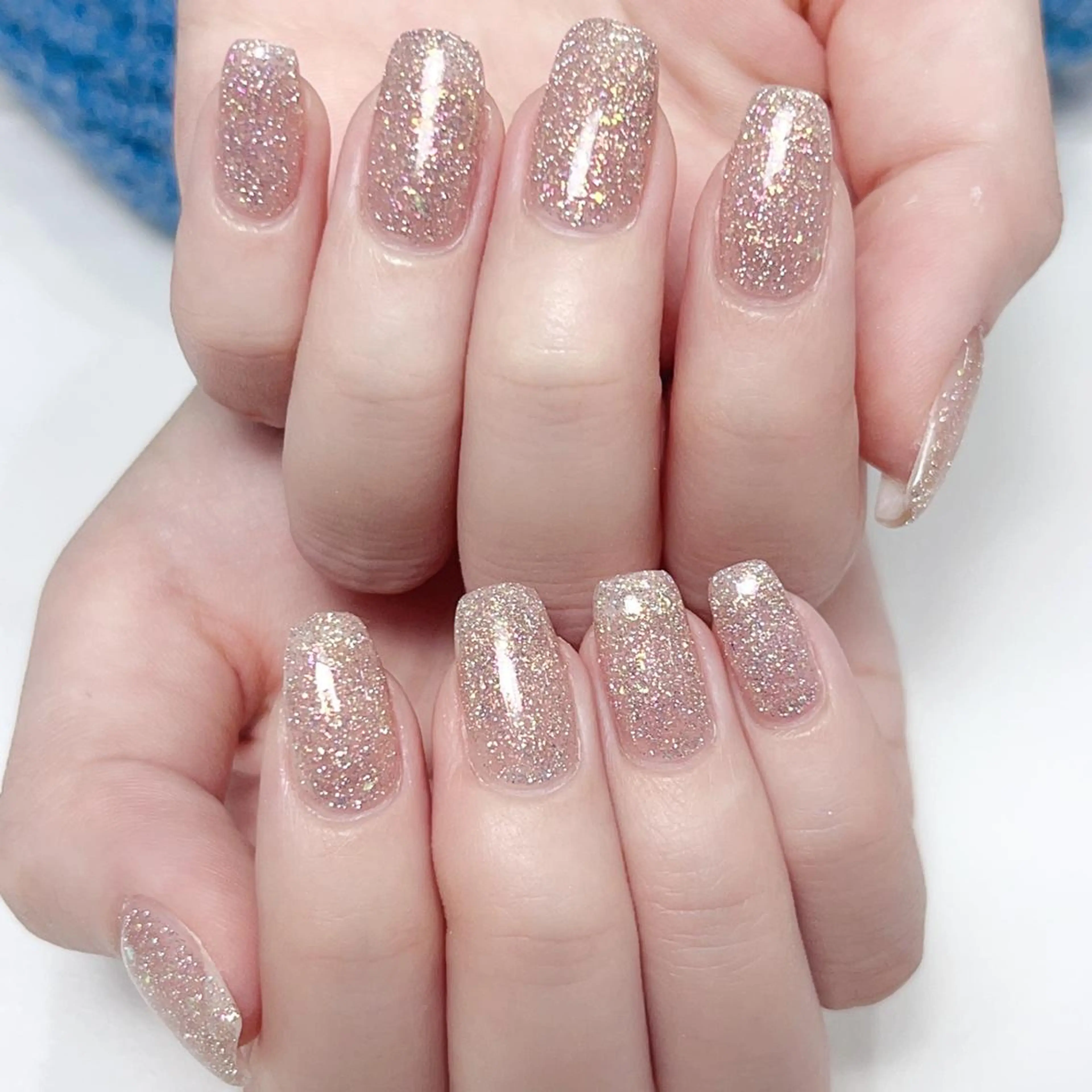 ネイル Elegant beautyルイのネイルデザイン
