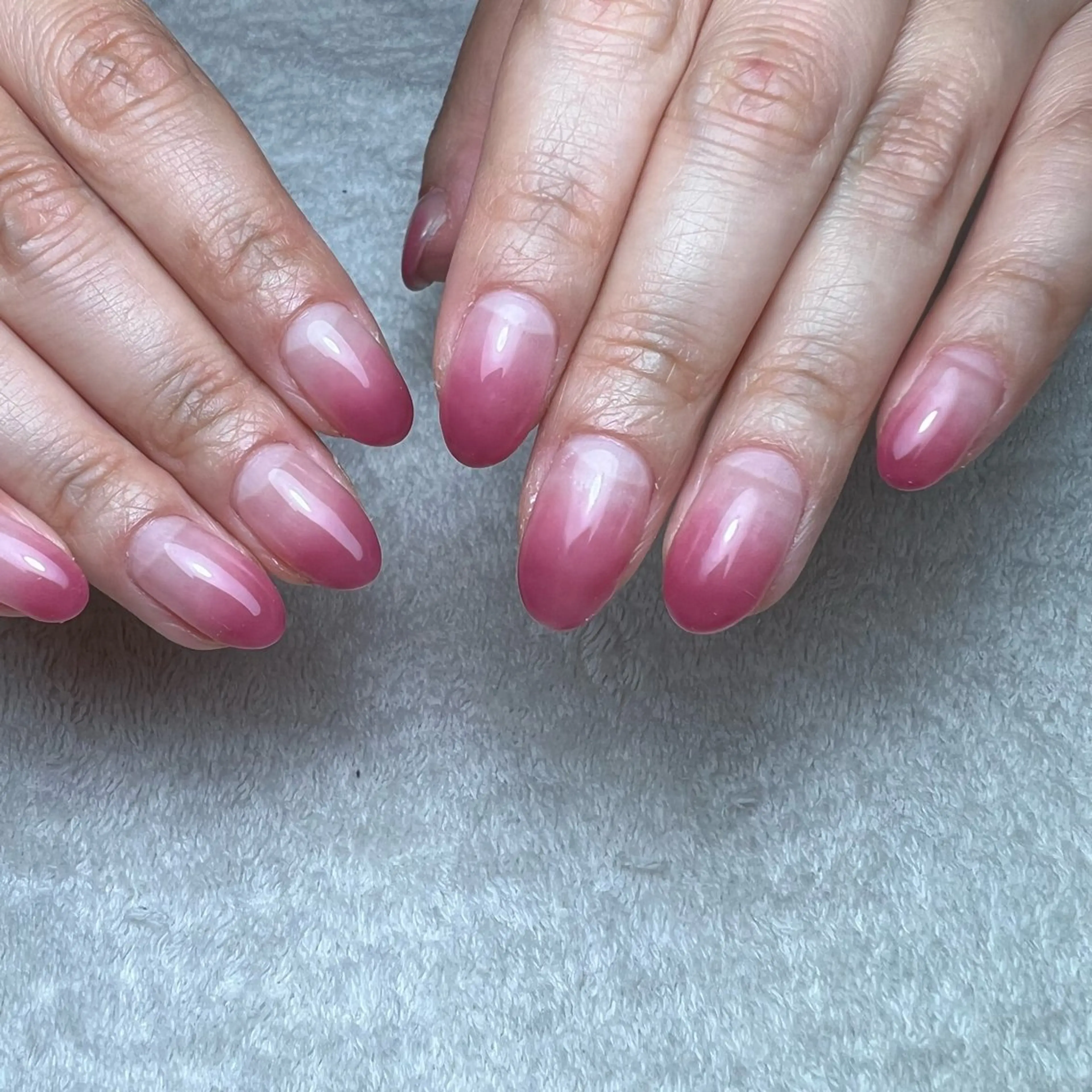 ネイル グラデーション ピンク ハンドネイル COCO +のエステ・リラクイメージ