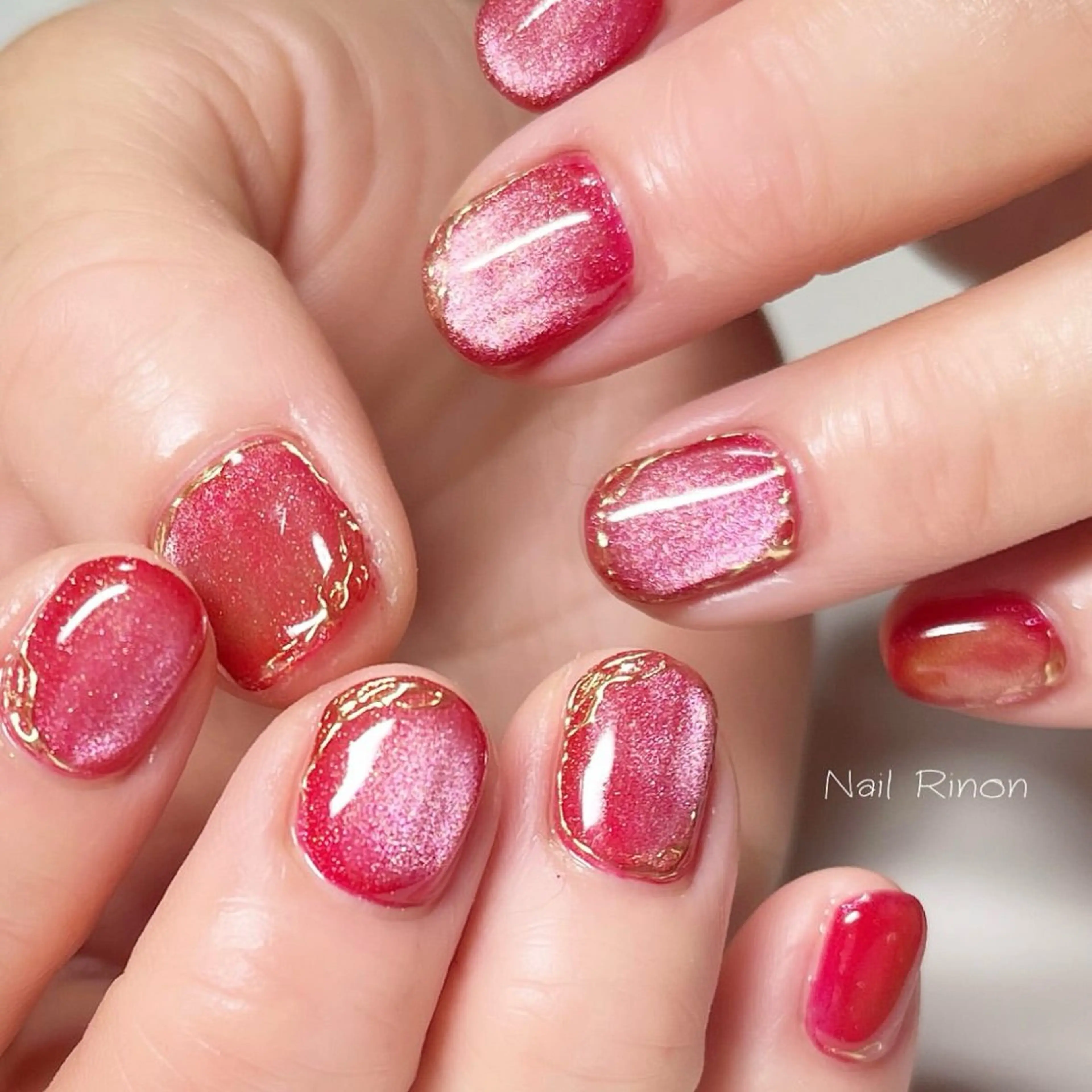 ネイル マグネットネイル ハンドネイル Nail Rinonのネイルデザイン