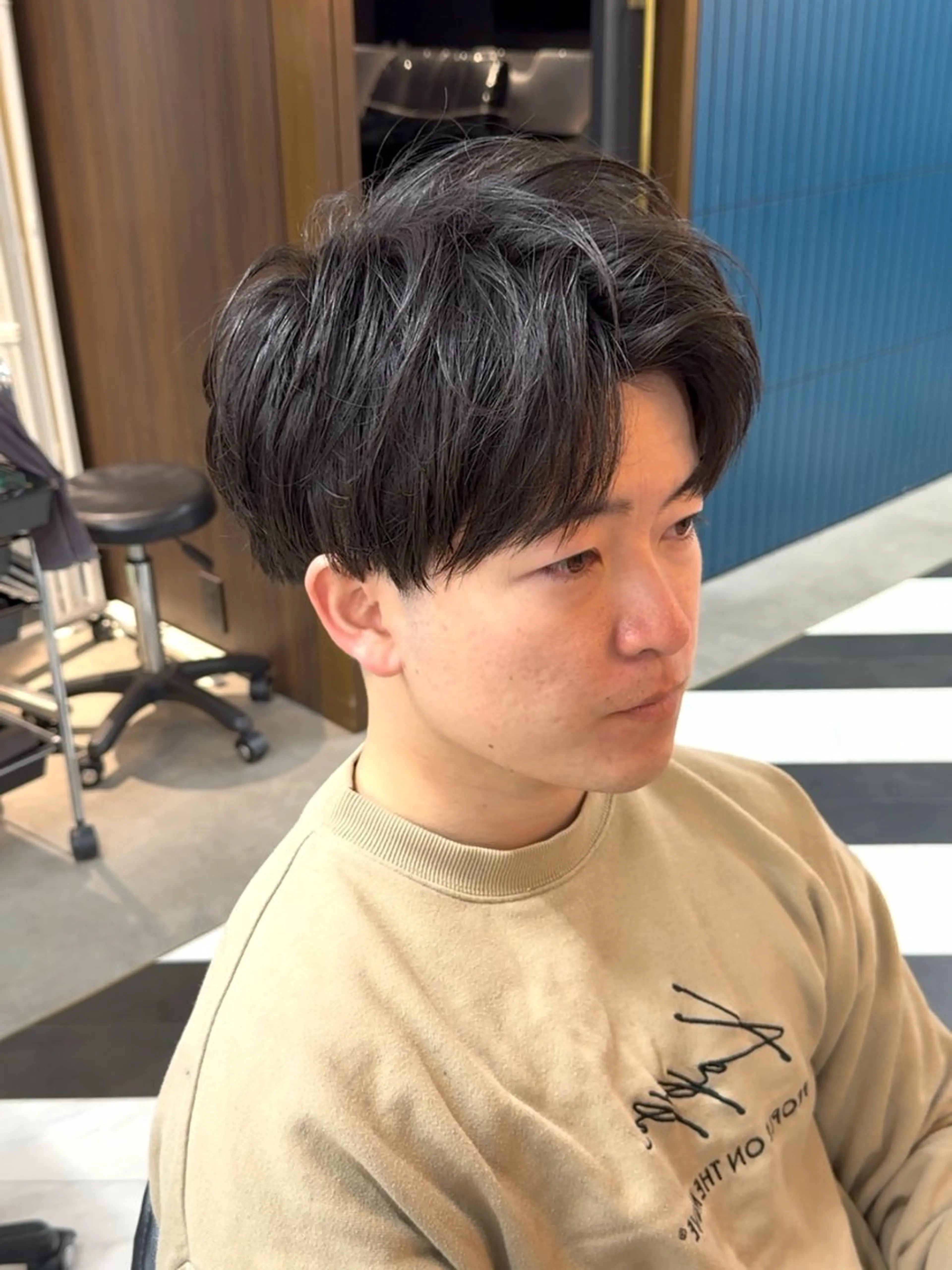 ショート カラー パーマ ヘアアレンジ メンズ 伊藤 陸のヘアスタイル