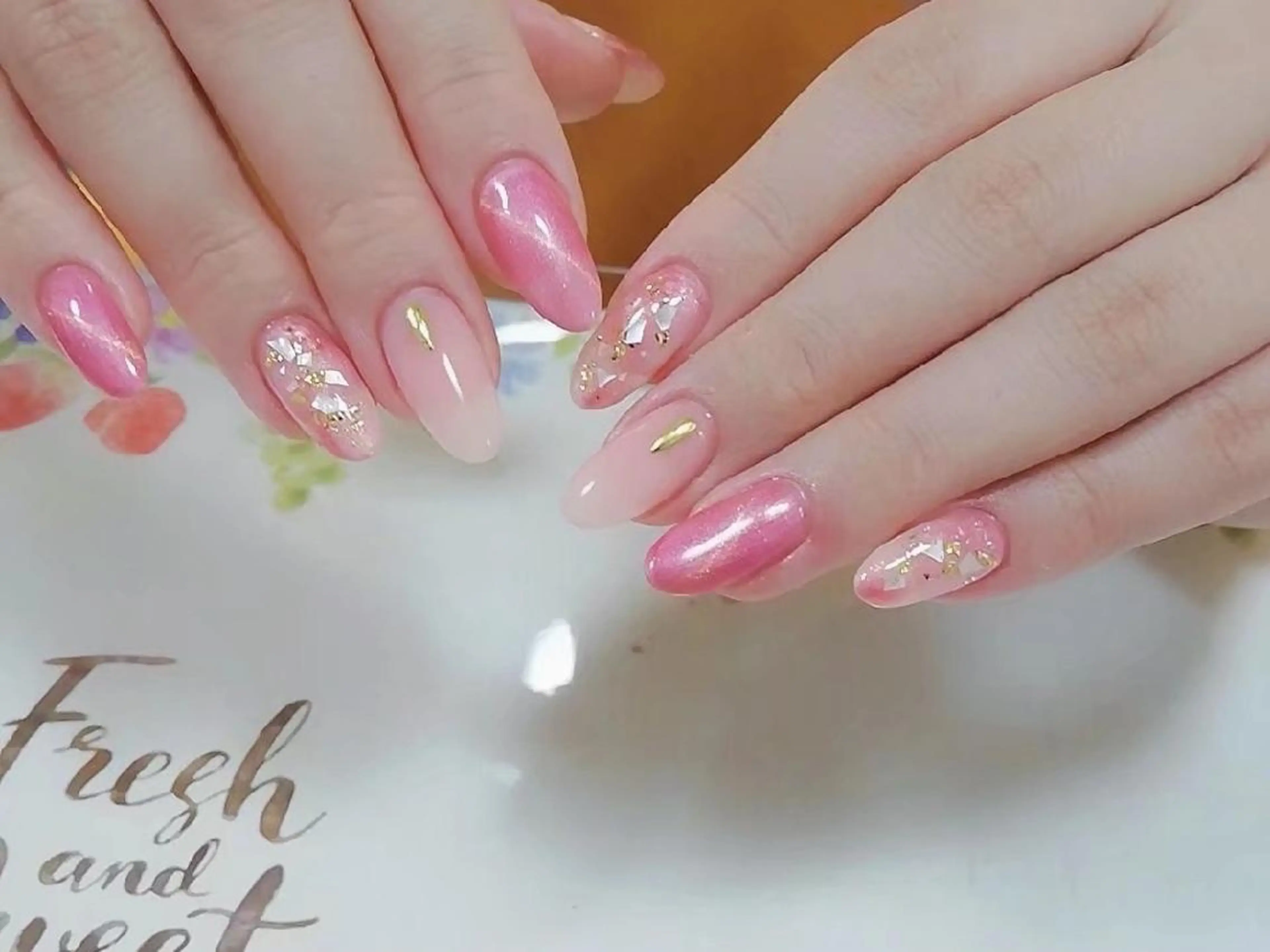 ネイル 横浜市中区曙町 E·U·Bネイルのネイルデザイン