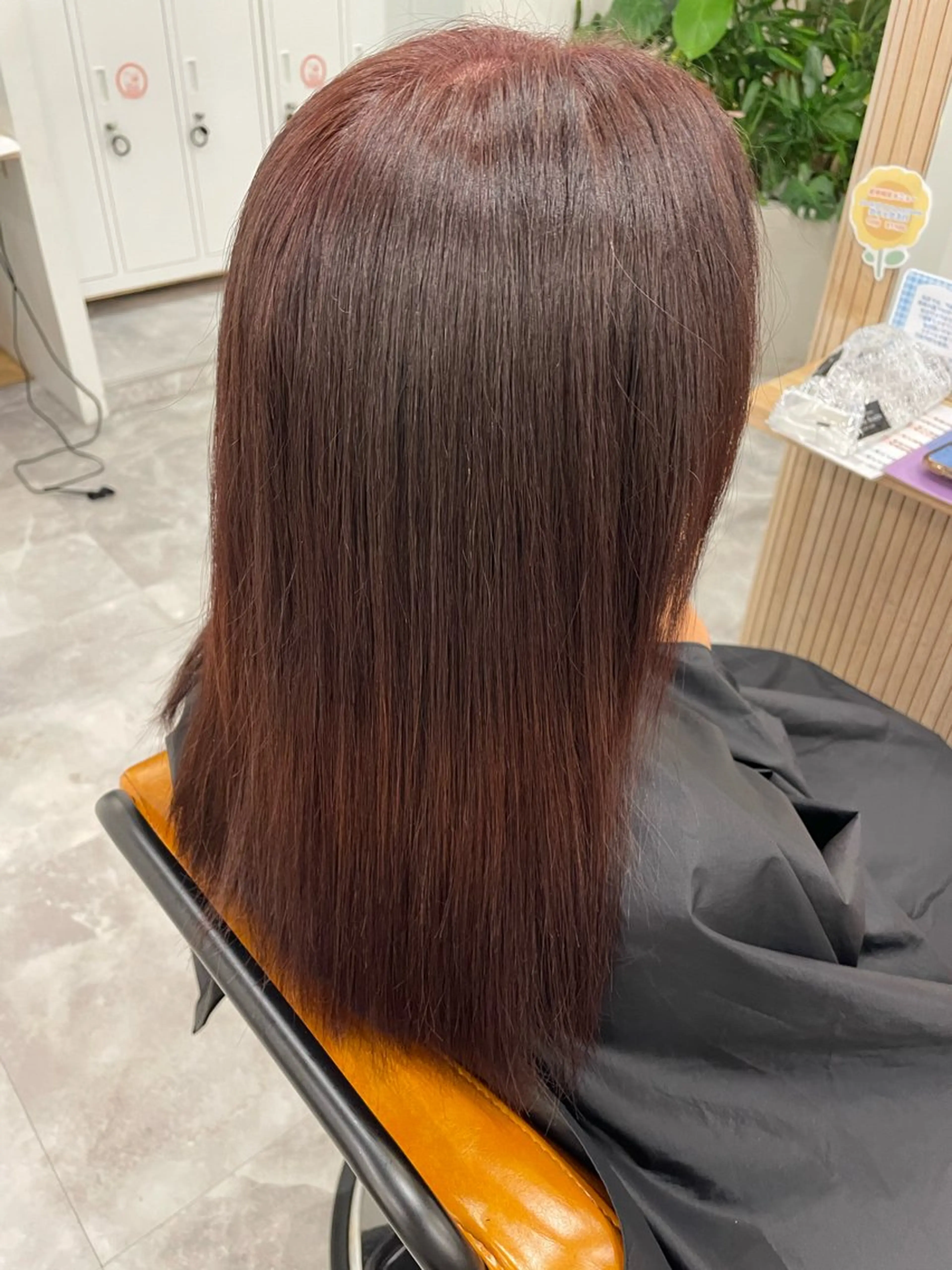 セミロング カラー ピンクカラー ROPE ナナミのヘアスタイル