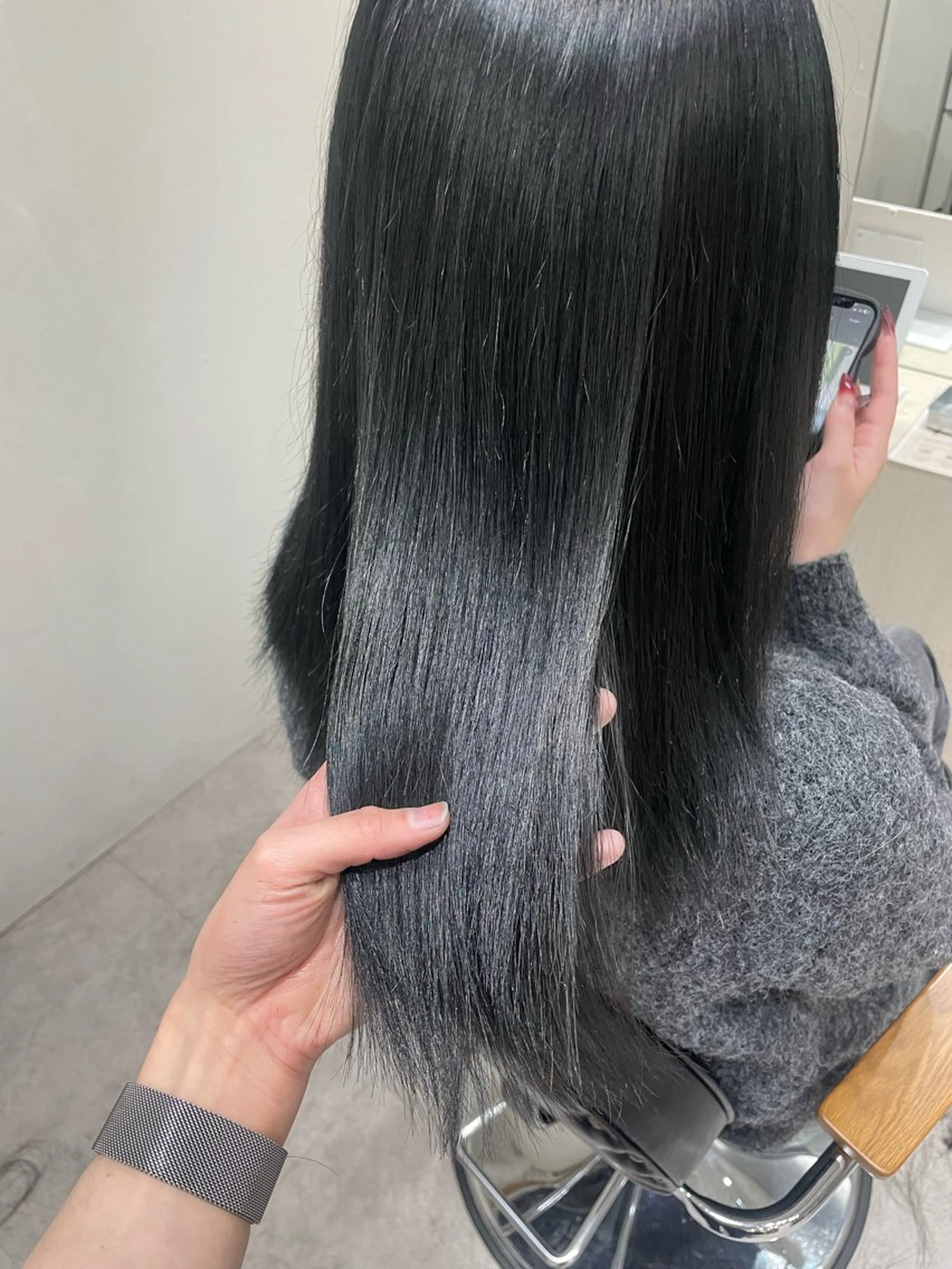 セミロング ヘアカラー ♡透明感/艶カラー/ M a I ♡のヘアスタイル